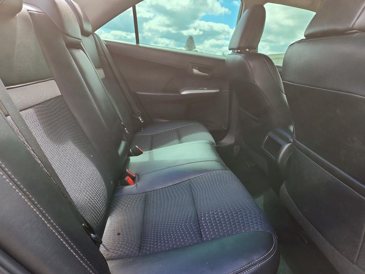 2013 Toyt Camry Silver vin: 4T1BF1FK7DU282279
