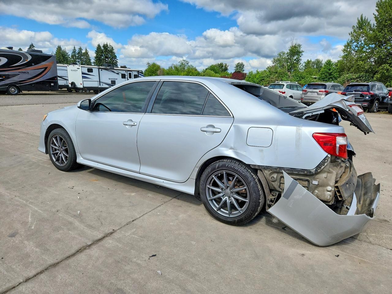 2013 Toyt Camry Silver vin: 4T1BF1FK7DU282279
