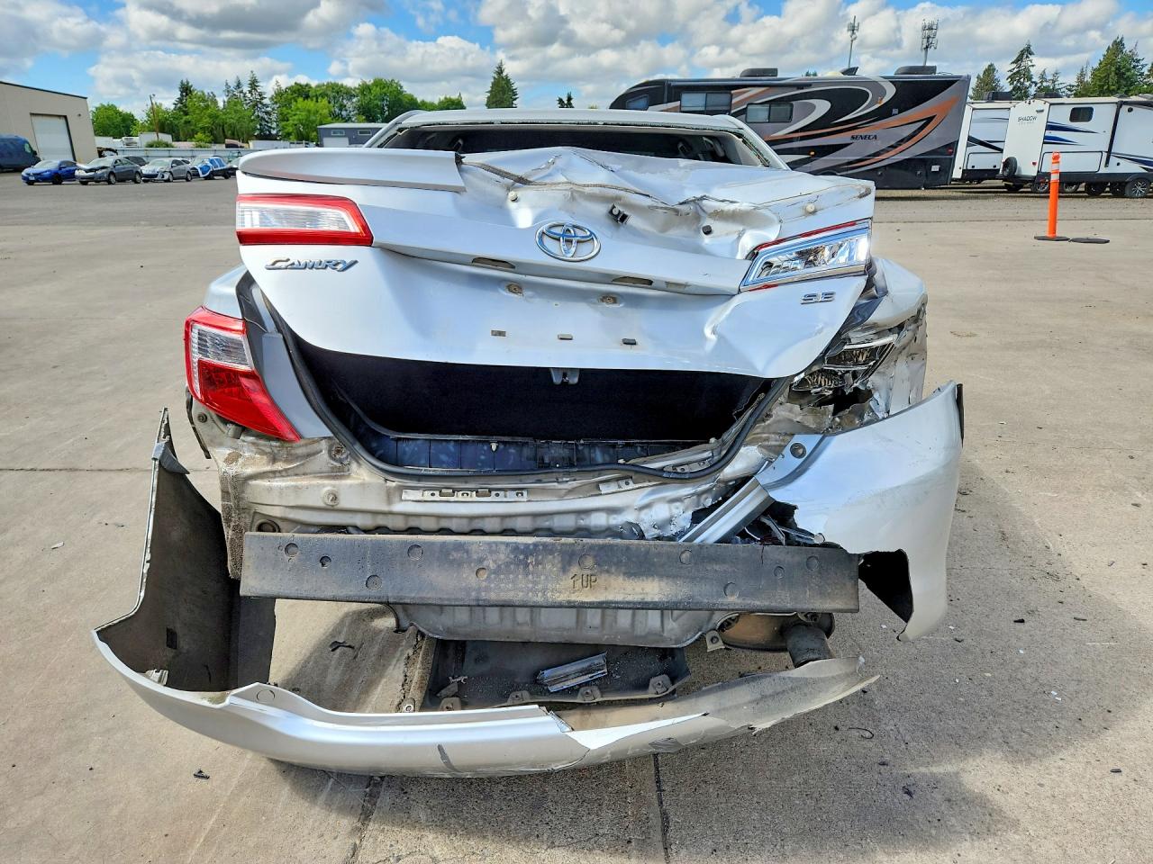 2013 Toyt Camry Silver vin: 4T1BF1FK7DU282279
