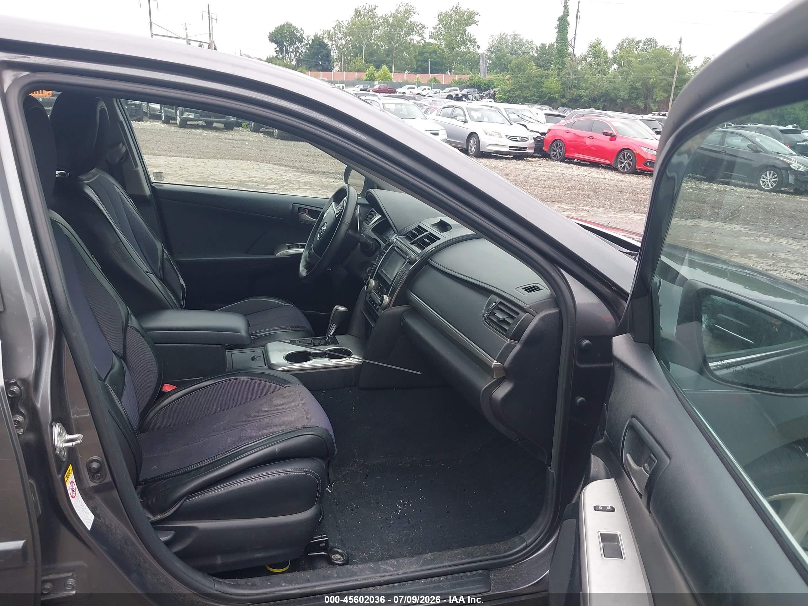 2013 Toyota Camry Se Gray vin: 4T1BF1FK7DU286252