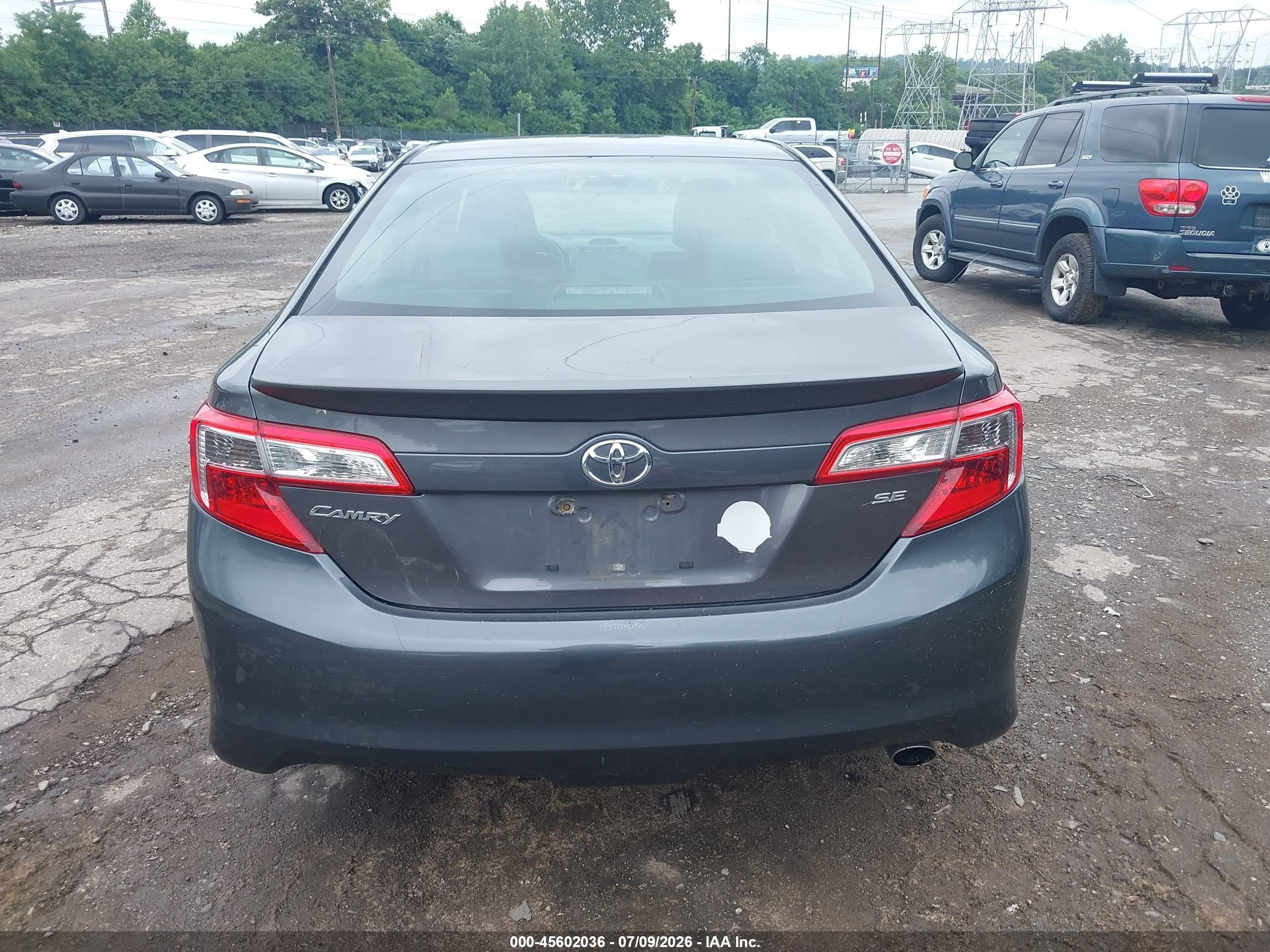 2013 Toyota Camry Se Gray vin: 4T1BF1FK7DU286252
