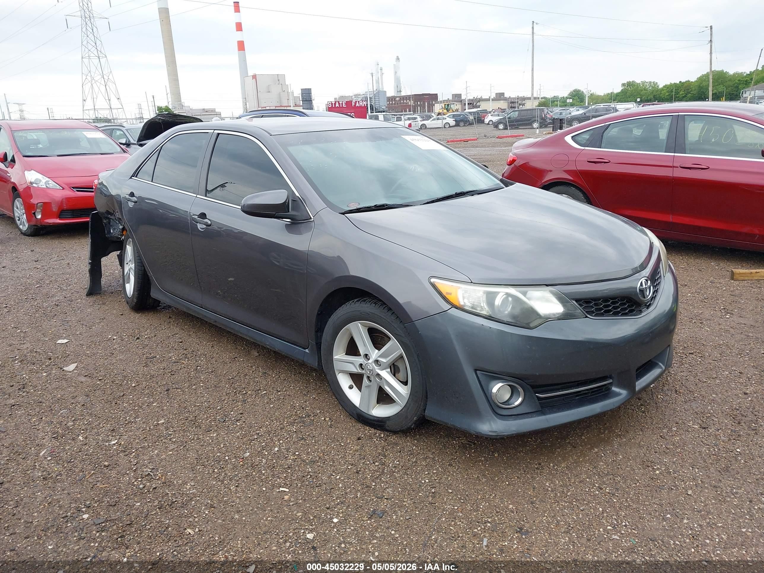 2013 Toyota Camry Se Gray vin: 4T1BF1FK7DU287434
