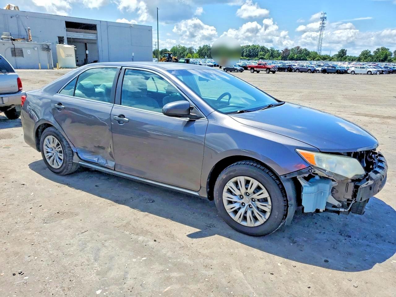 2013 Toyota Camry Le Серый vin: 4T1BF1FK7DU288597