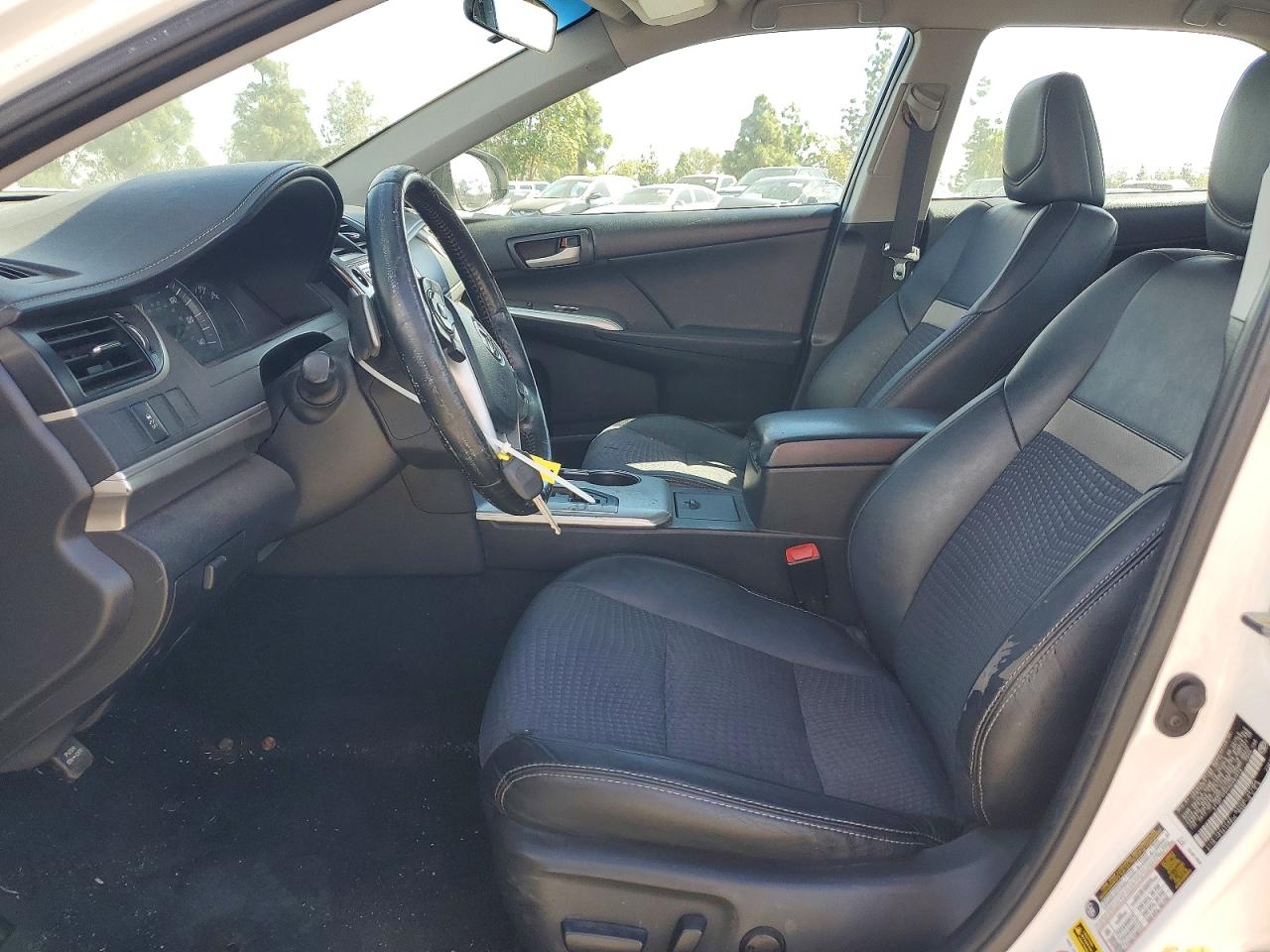 2013 Toyota Camry Se White vin: 4T1BF1FK7DU297574