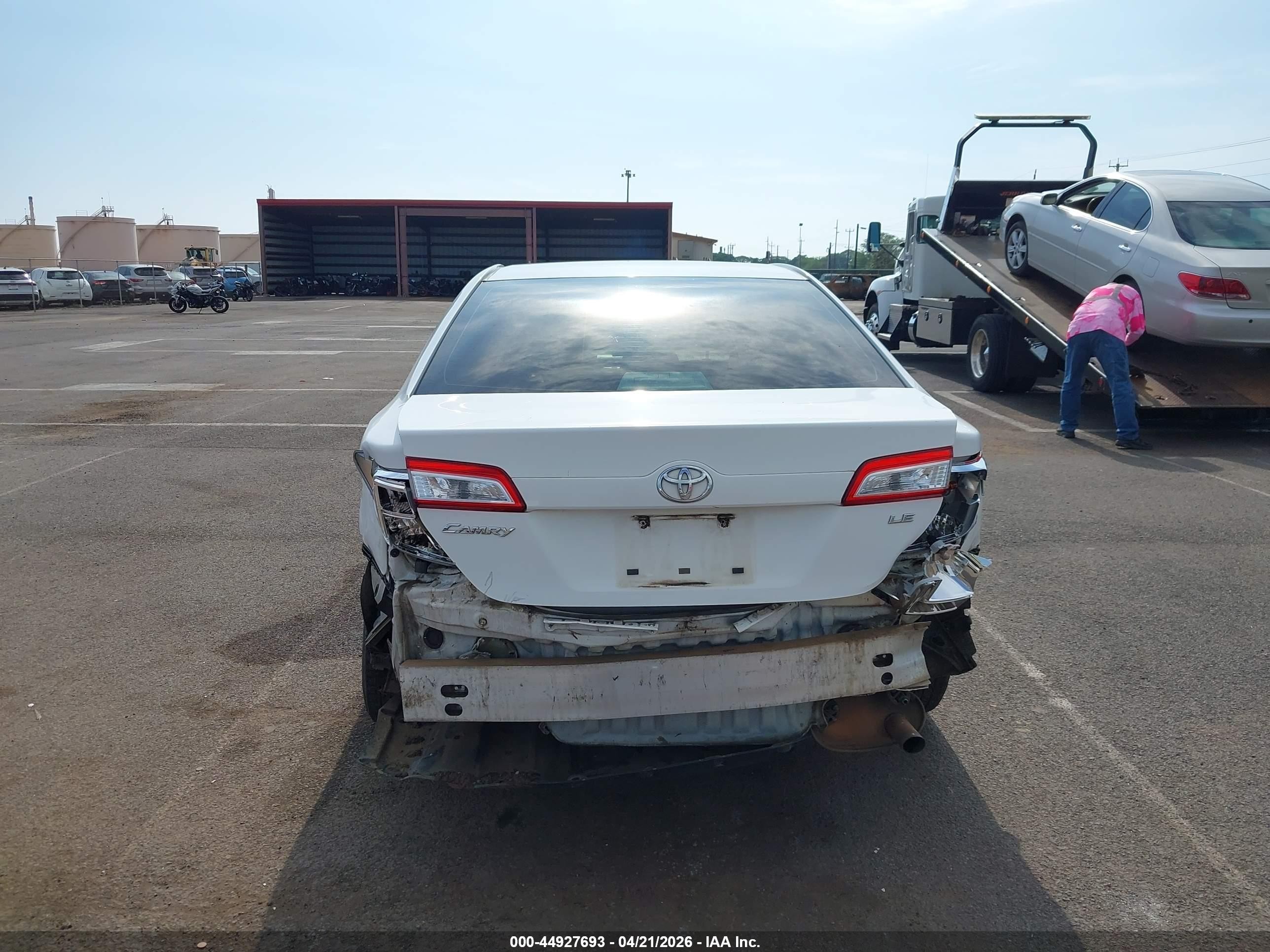 2013 Toyota Camry Le White vin: 4T1BF1FK7DU639296