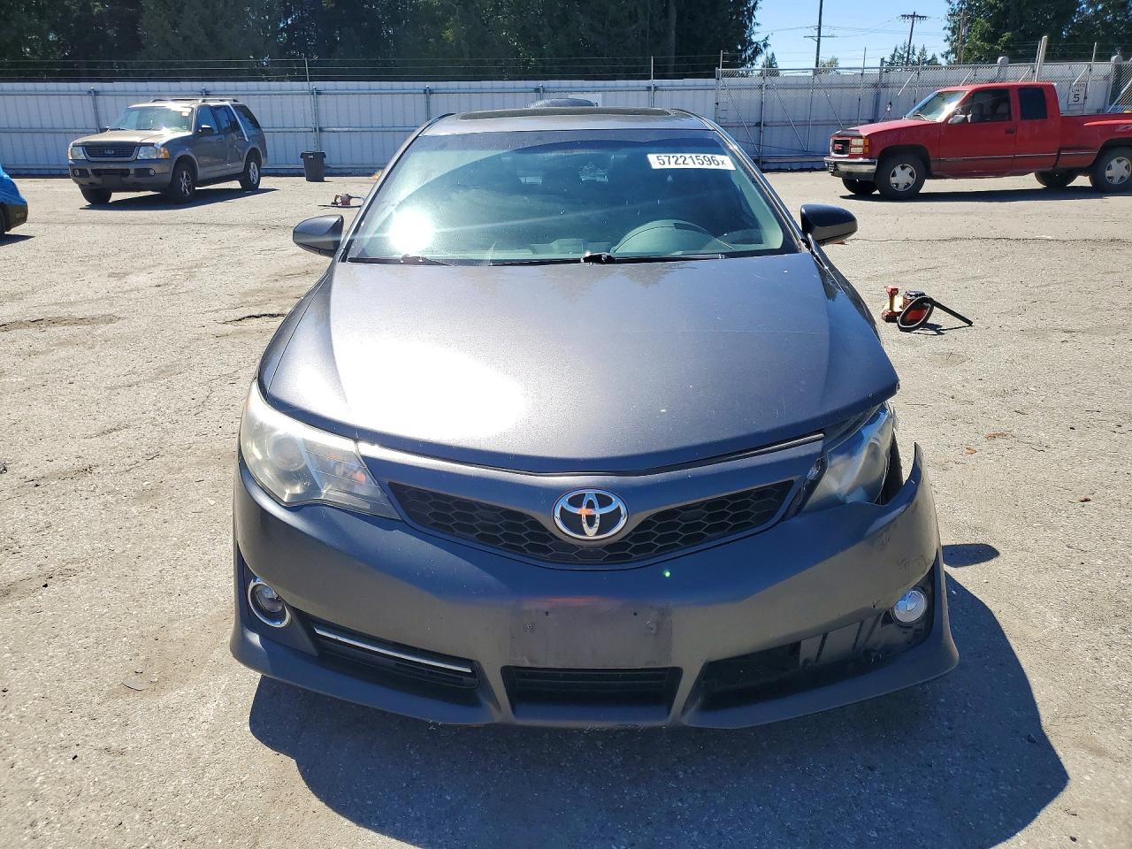 2013 Toyota Camry Se Gray vin: 4T1BF1FK7DU648872