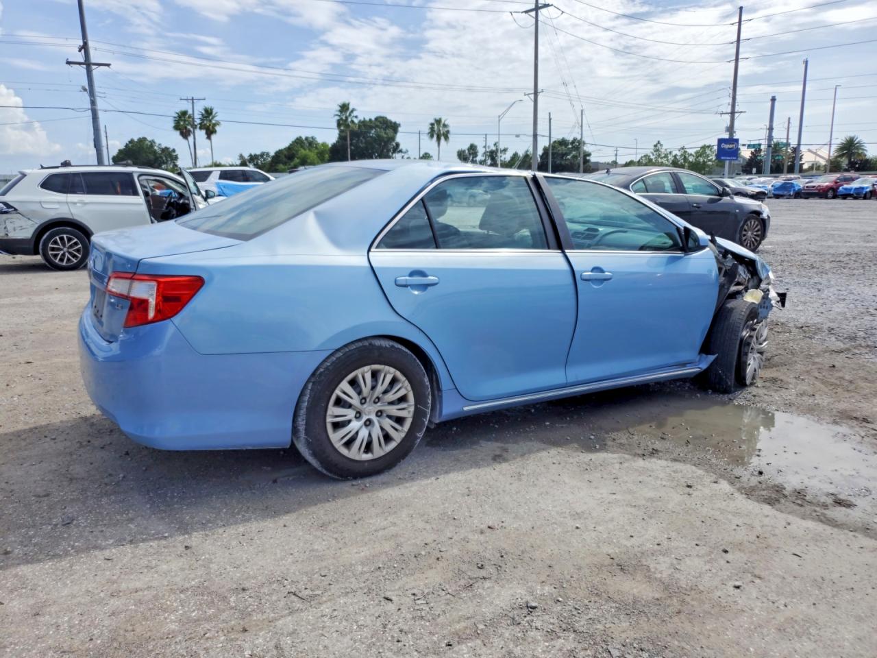 2013 Toyota Camry Le Blue vin: 4T1BF1FK7DU649939