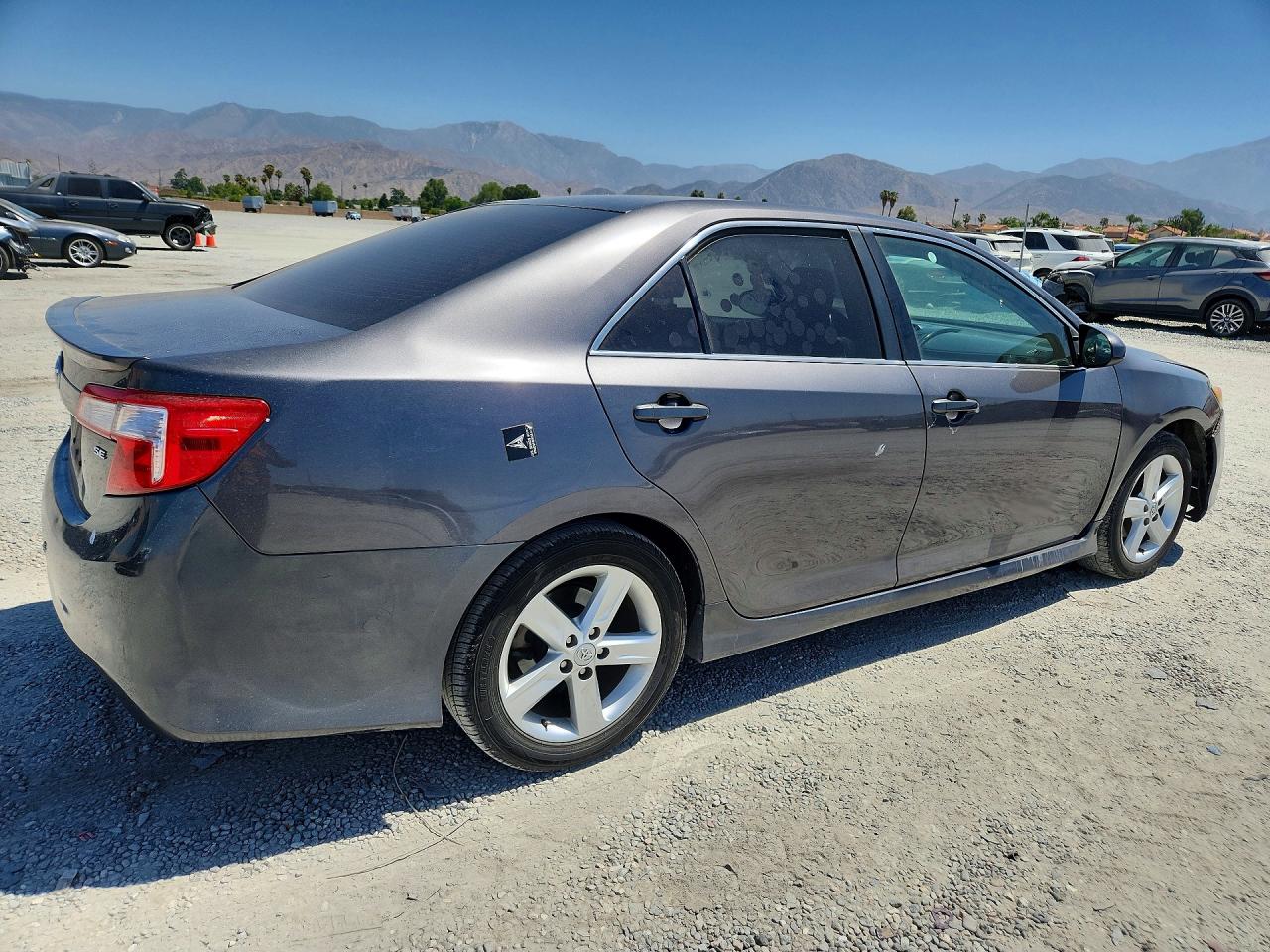 2013 Toyota Camry Se Charcoal vin: 4T1BF1FK7DU663565