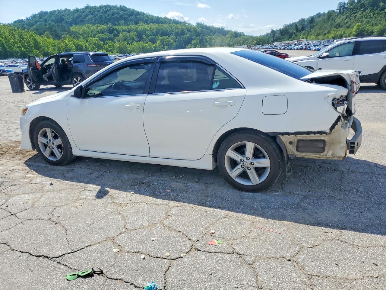 2013 Toyota Camry Se White vin: 4T1BF1FK7DU669107