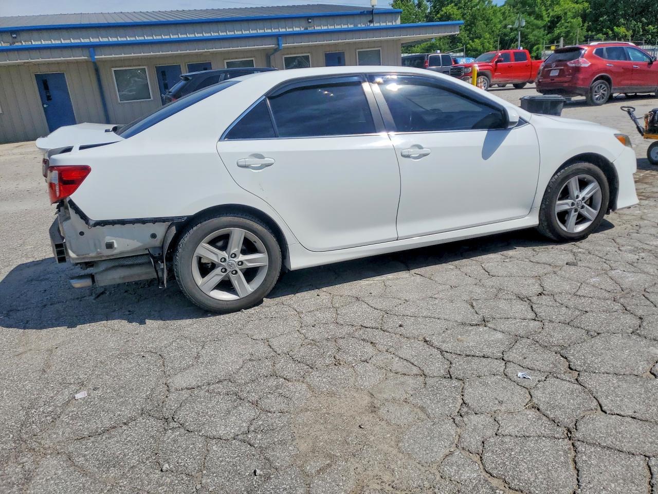2013 Toyota Camry Se White vin: 4T1BF1FK7DU669107