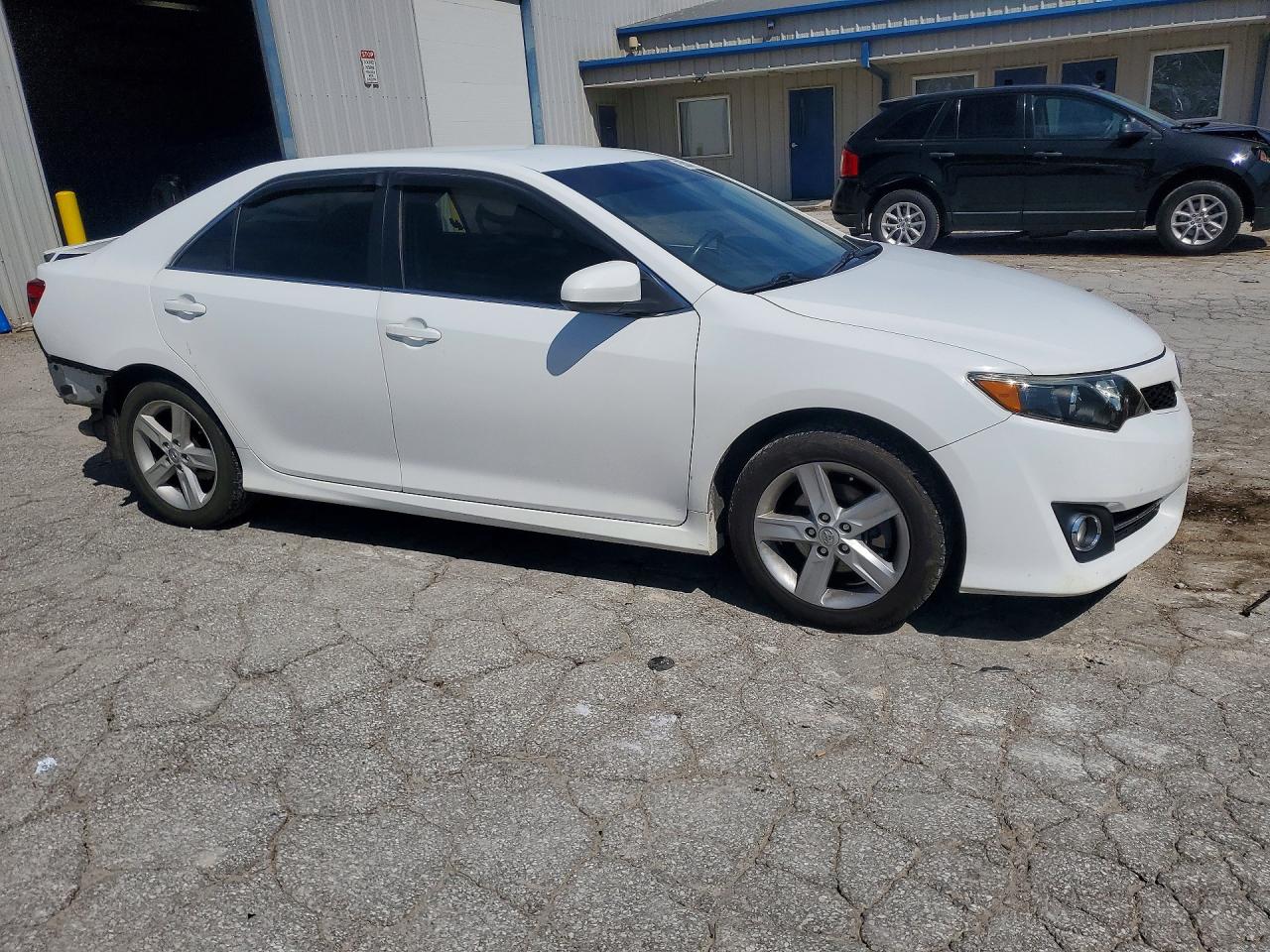 2013 Toyota Camry Se White vin: 4T1BF1FK7DU669107