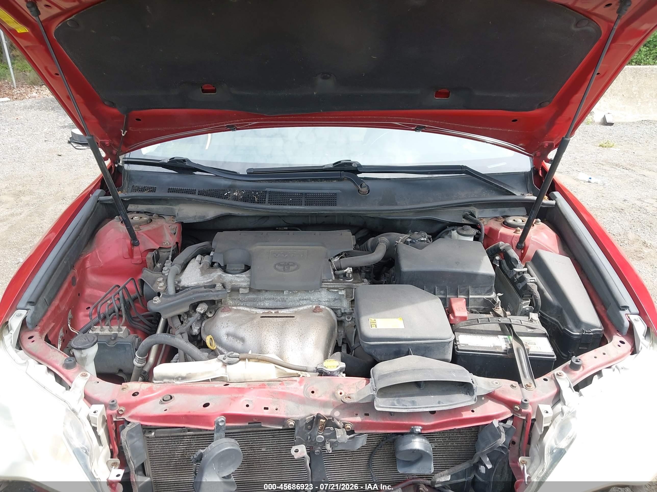 2013 Toyota Camry Le Red vin: 4T1BF1FK7DU669821