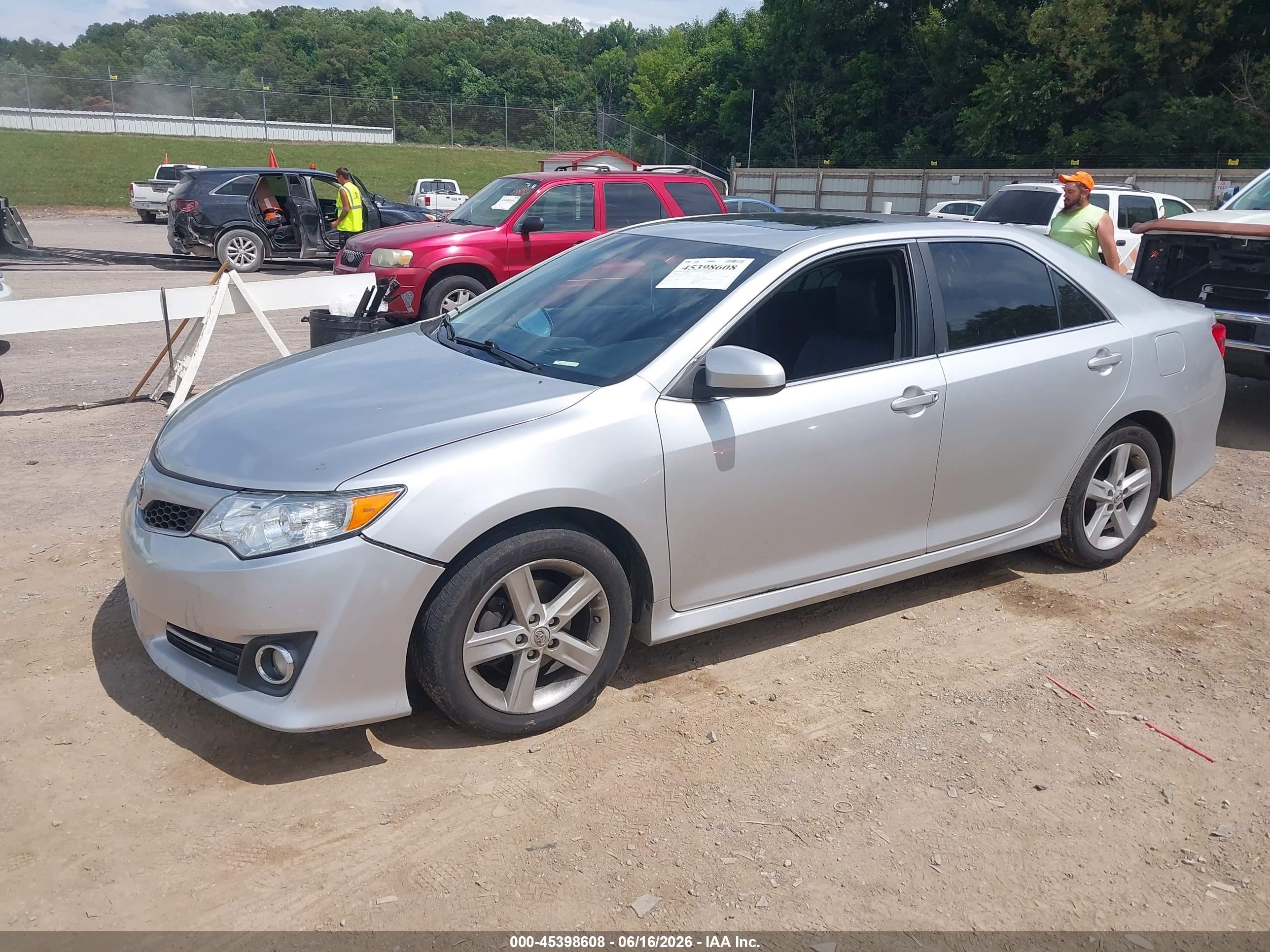 2013 Toyota Camry Se Silver vin: 4T1BF1FK7DU671097