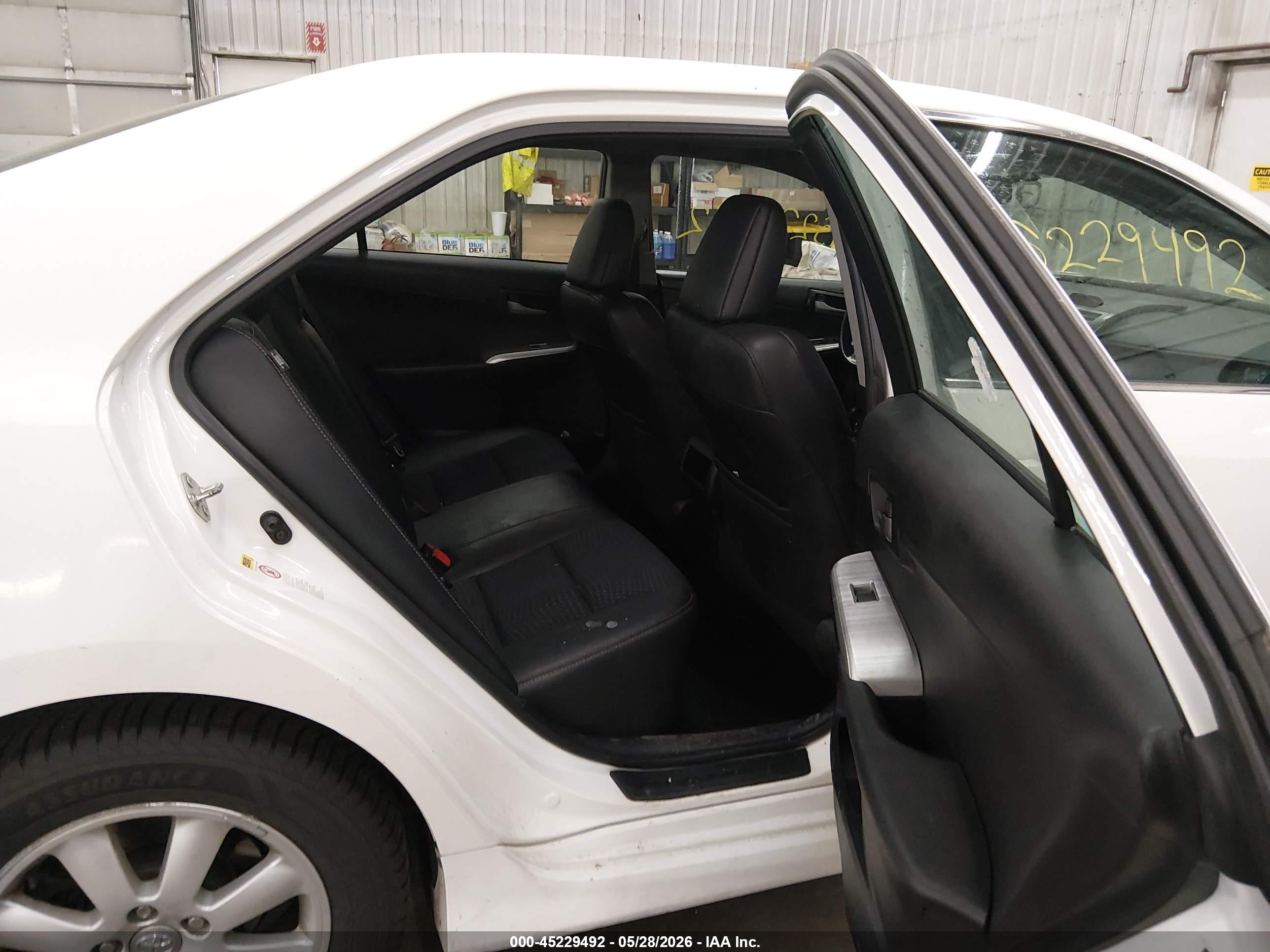 2013 Toyota Camry Se White vin: 4T1BF1FK7DU699272