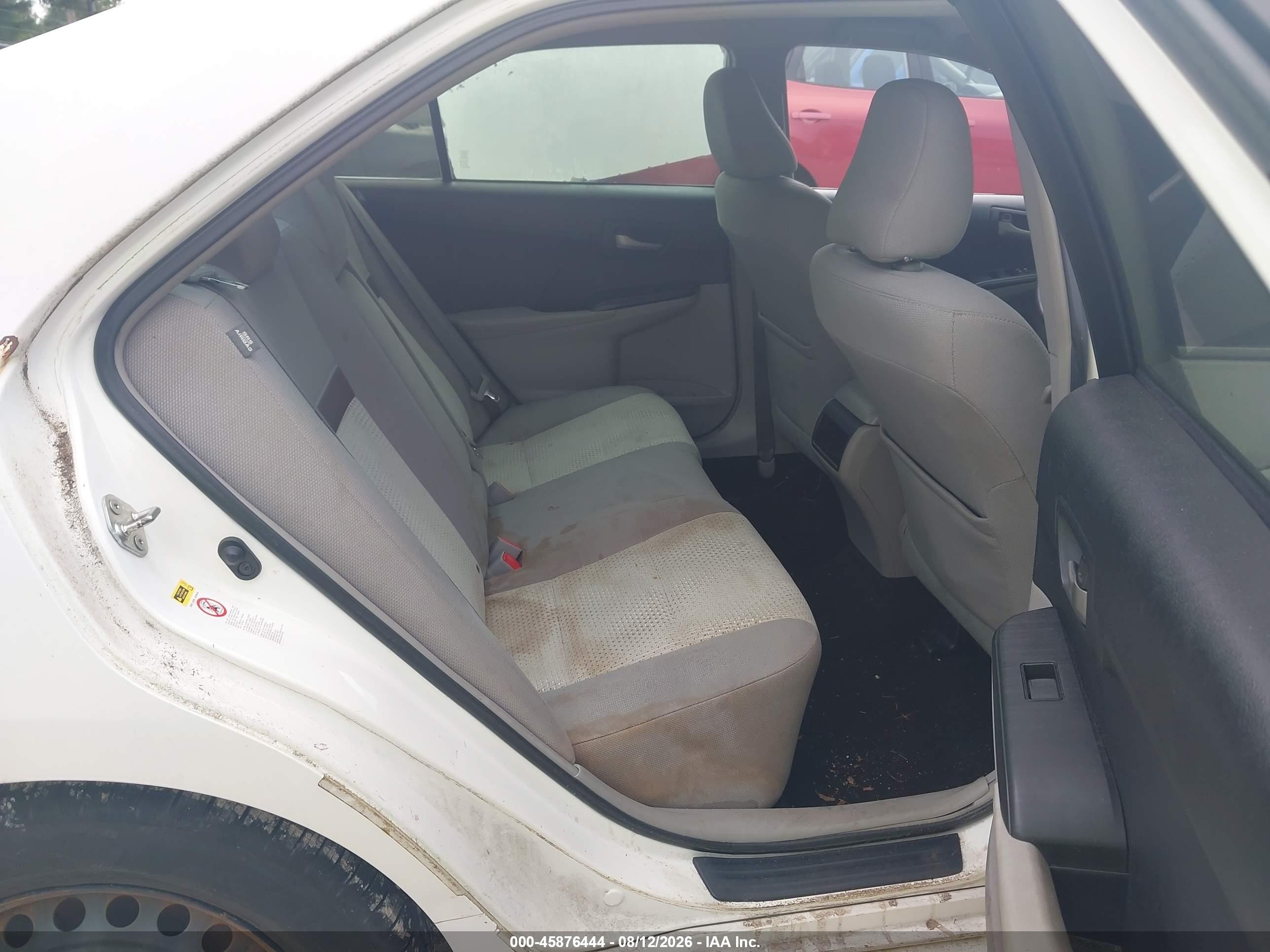 2013 Toyota Camry Le White vin: 4T1BF1FK7DU713624