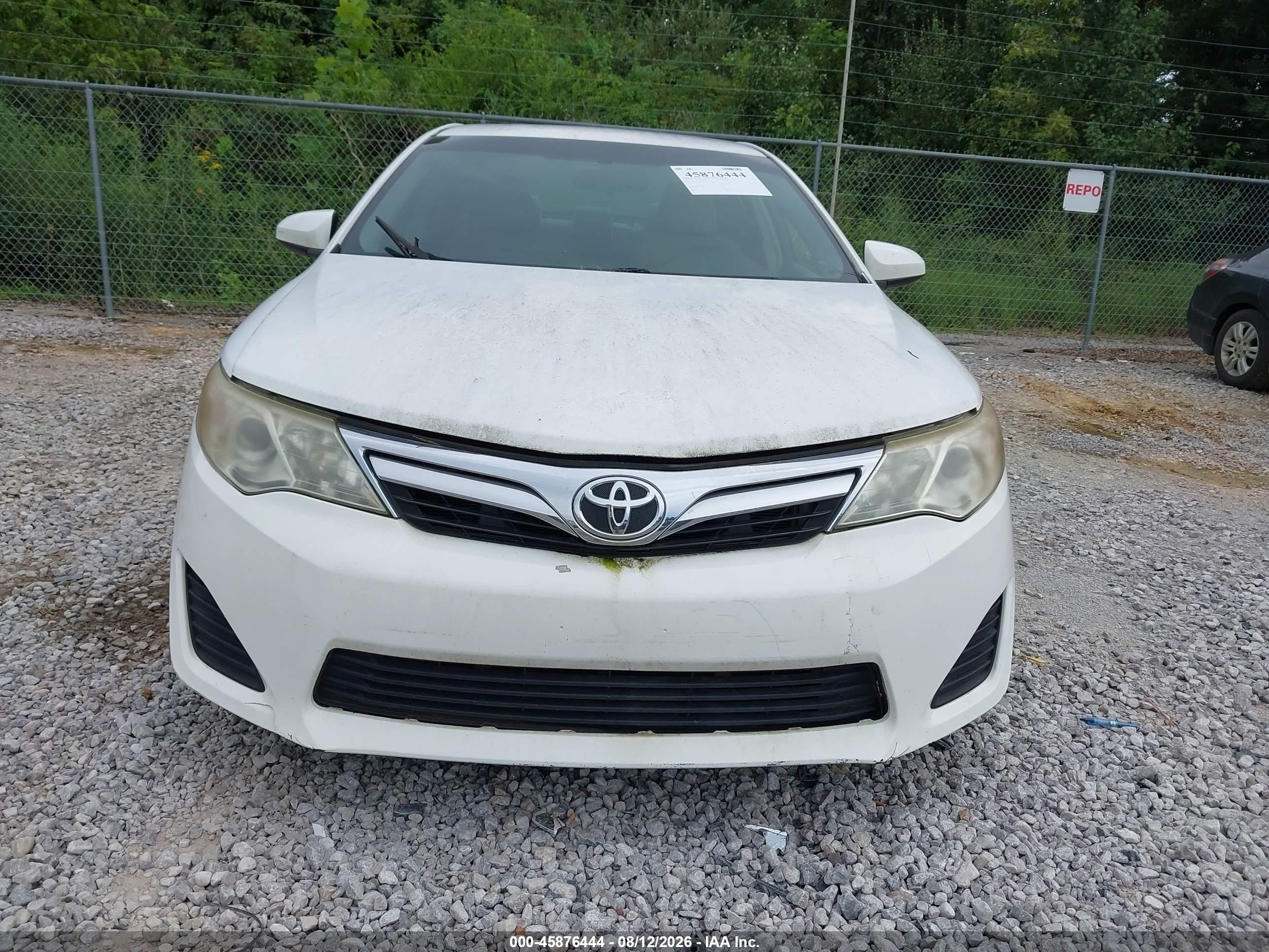 2013 Toyota Camry Le White vin: 4T1BF1FK7DU713624