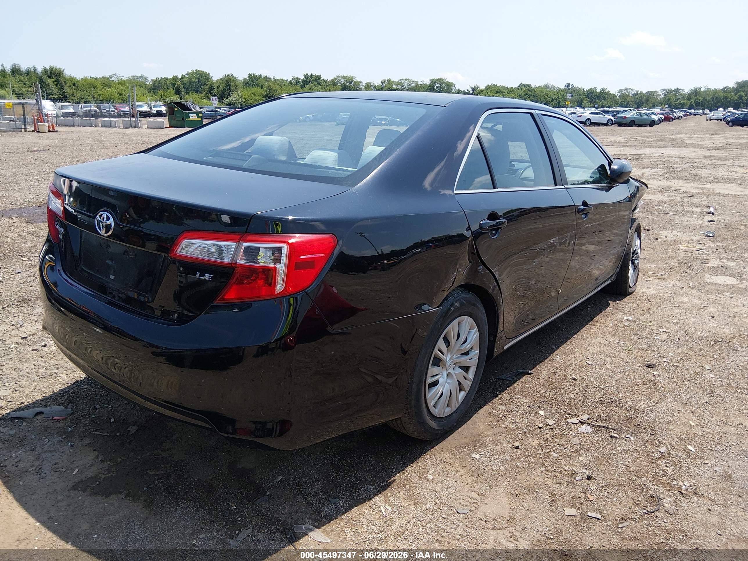 2013 Toyota Camry Le Black vin: 4T1BF1FK7DU713655