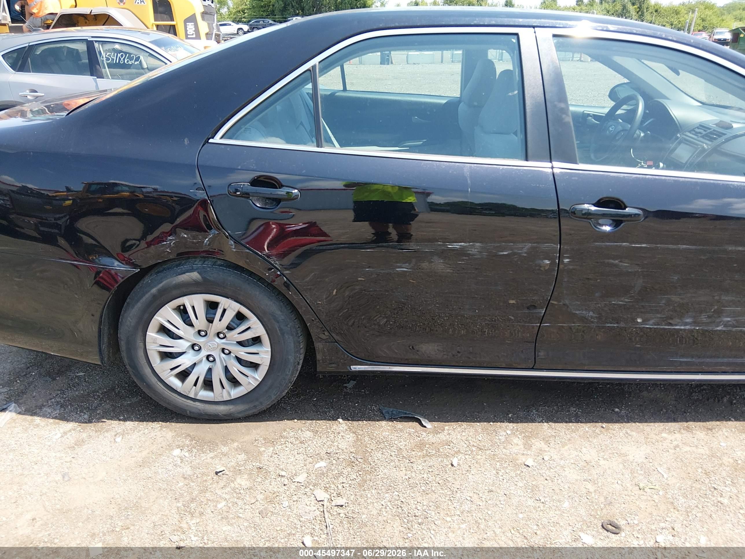 2013 Toyota Camry Le Black vin: 4T1BF1FK7DU713655
