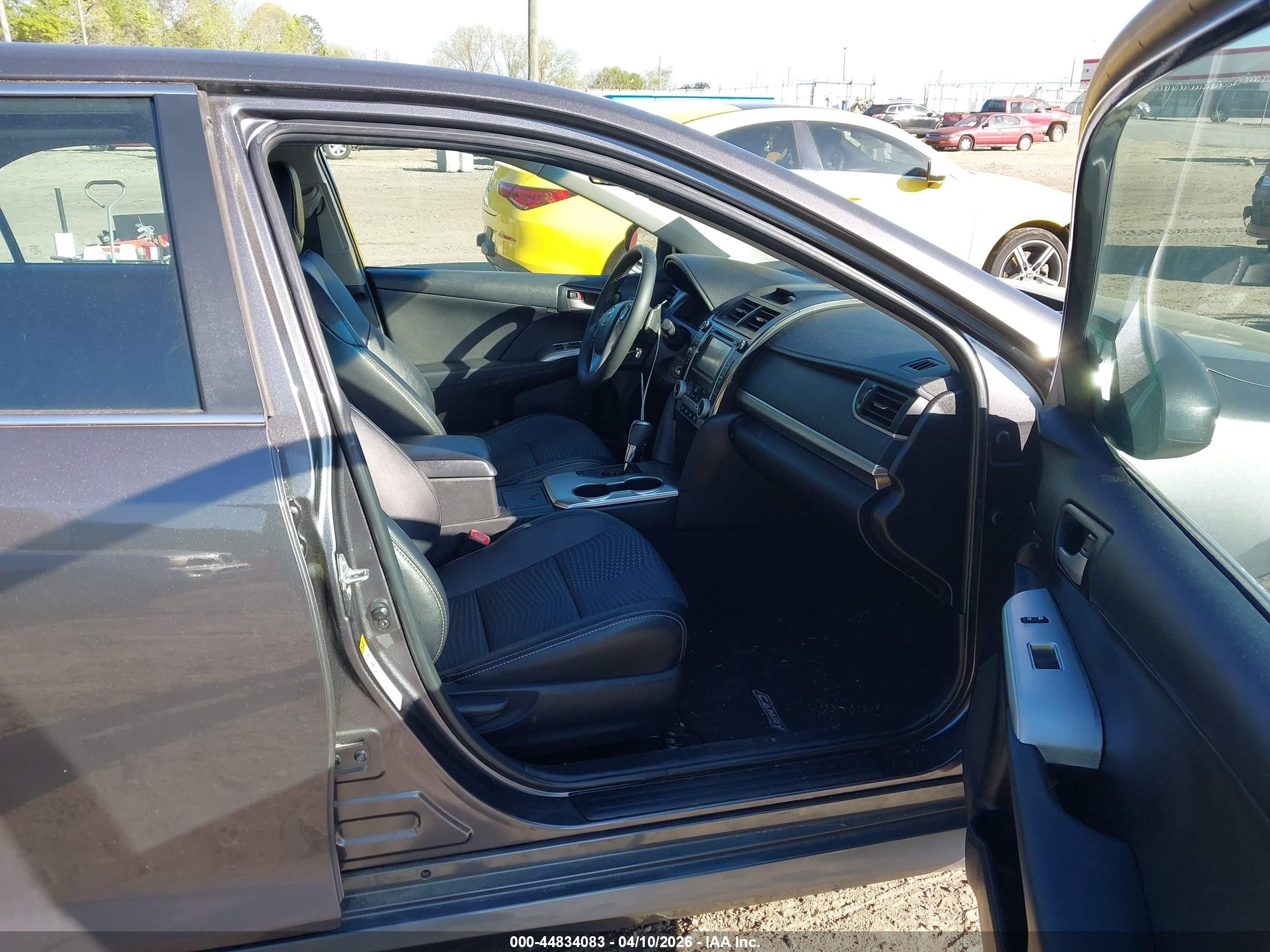 2013 Toyota Camry Se Серый vin: 4T1BF1FK7DU715342