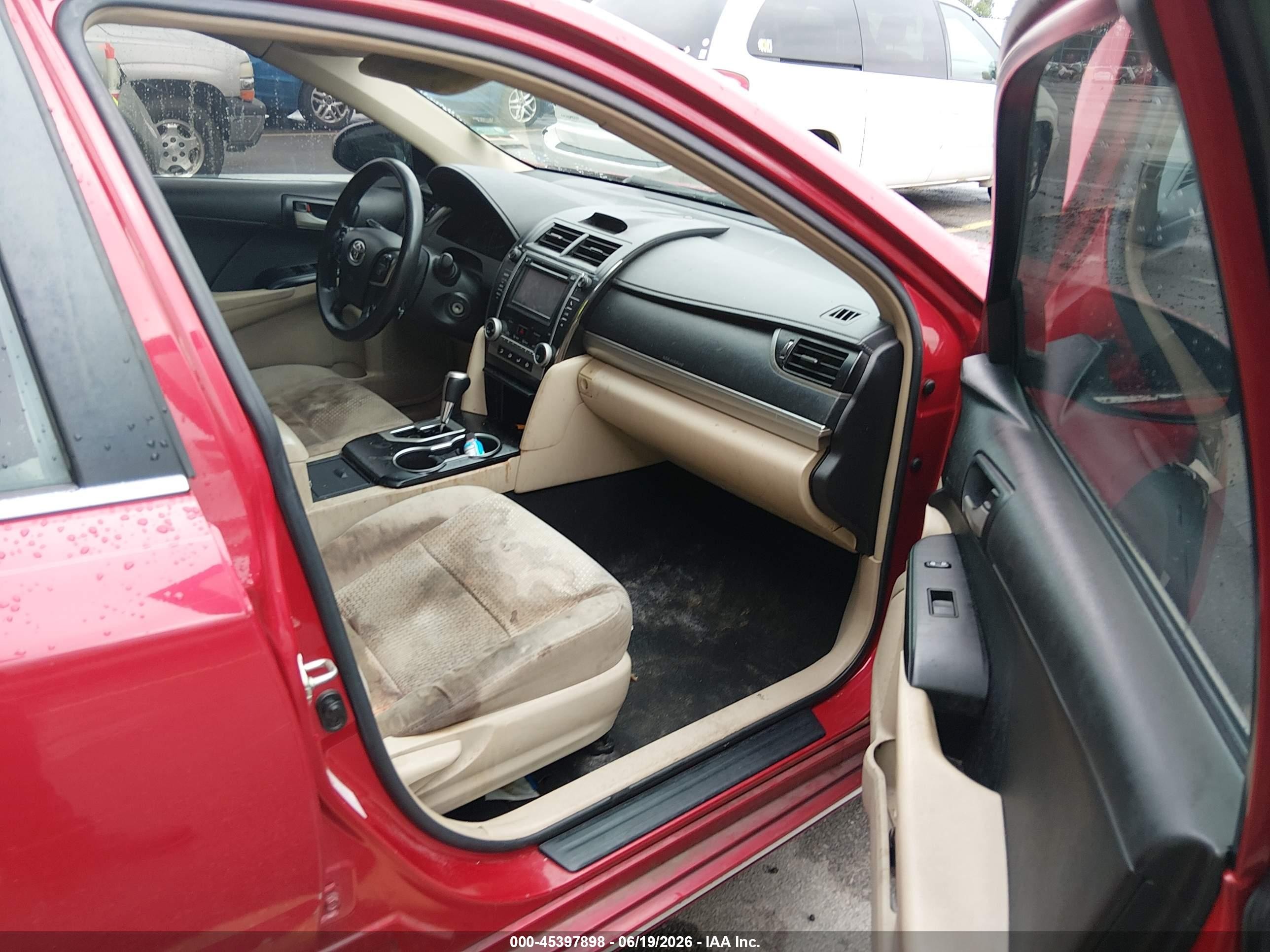 2013 Toyota Camry Le Red vin: 4T1BF1FK7DU723909