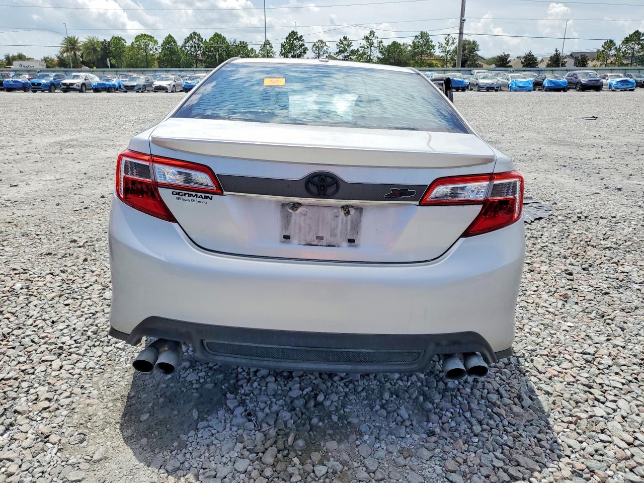 2014 Toyota Camry Se Silver vin: 4T1BF1FK7EU307148