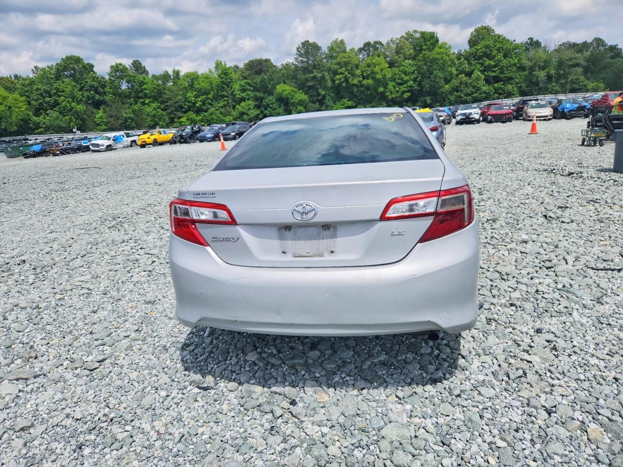 2014 Toyota Camry Le Silver vin: 4T1BF1FK7EU322765