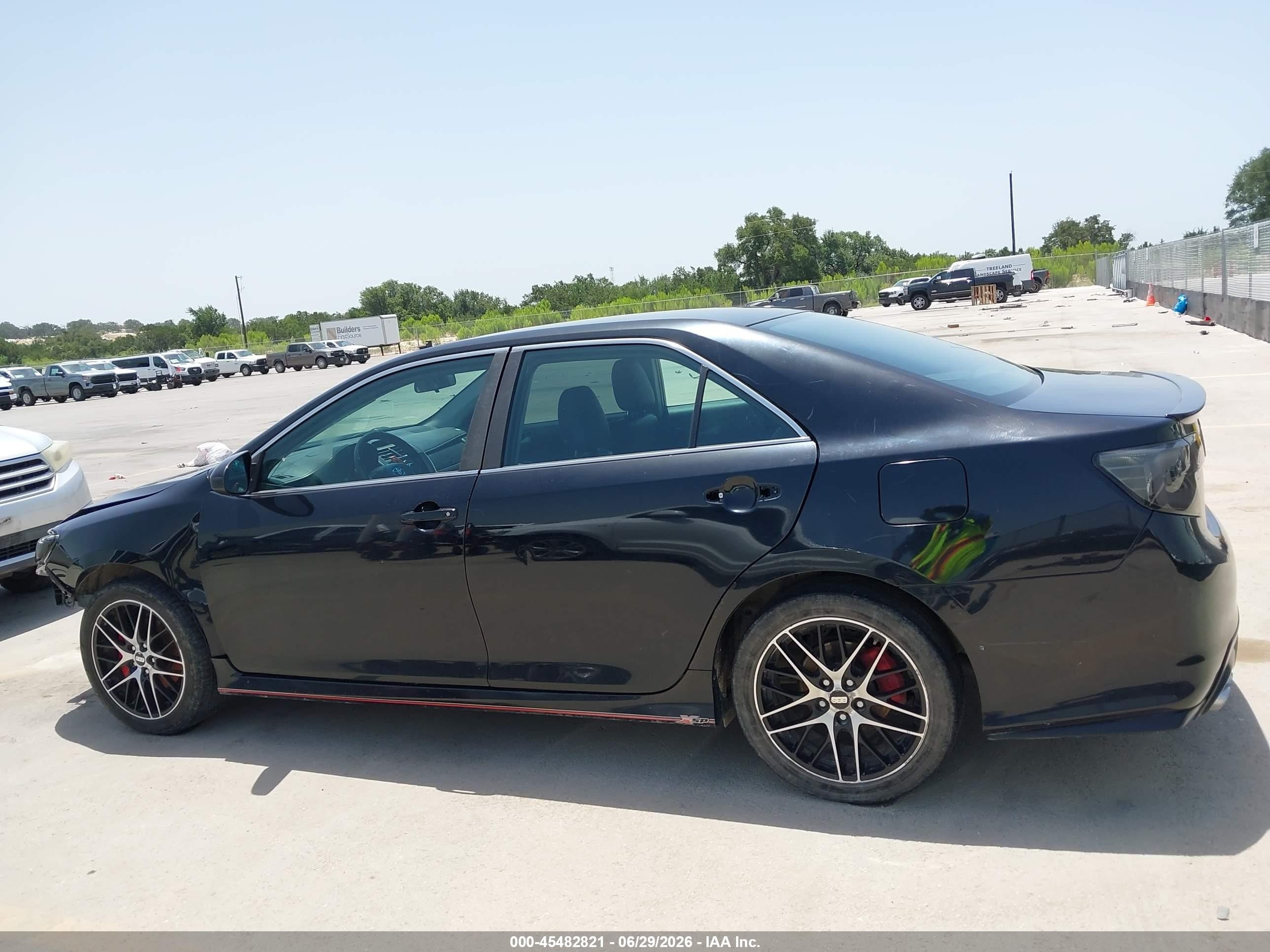 2014 Toyota Camry Se Черный vin: 4T1BF1FK7EU322846