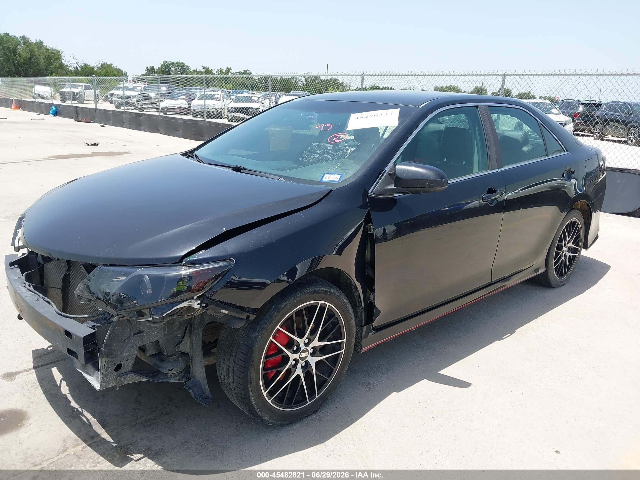 2014 Toyota Camry Se Черный vin: 4T1BF1FK7EU322846