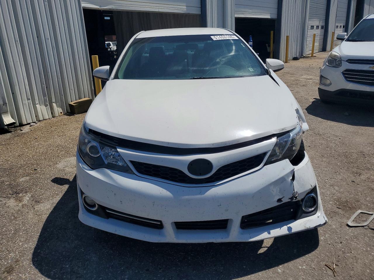2014 Toyota Camry Se White vin: 4T1BF1FK7EU323026