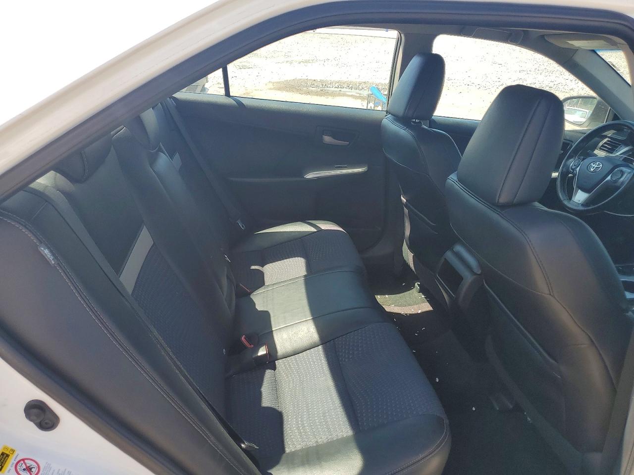 2014 Toyota Camry Se White vin: 4T1BF1FK7EU323026