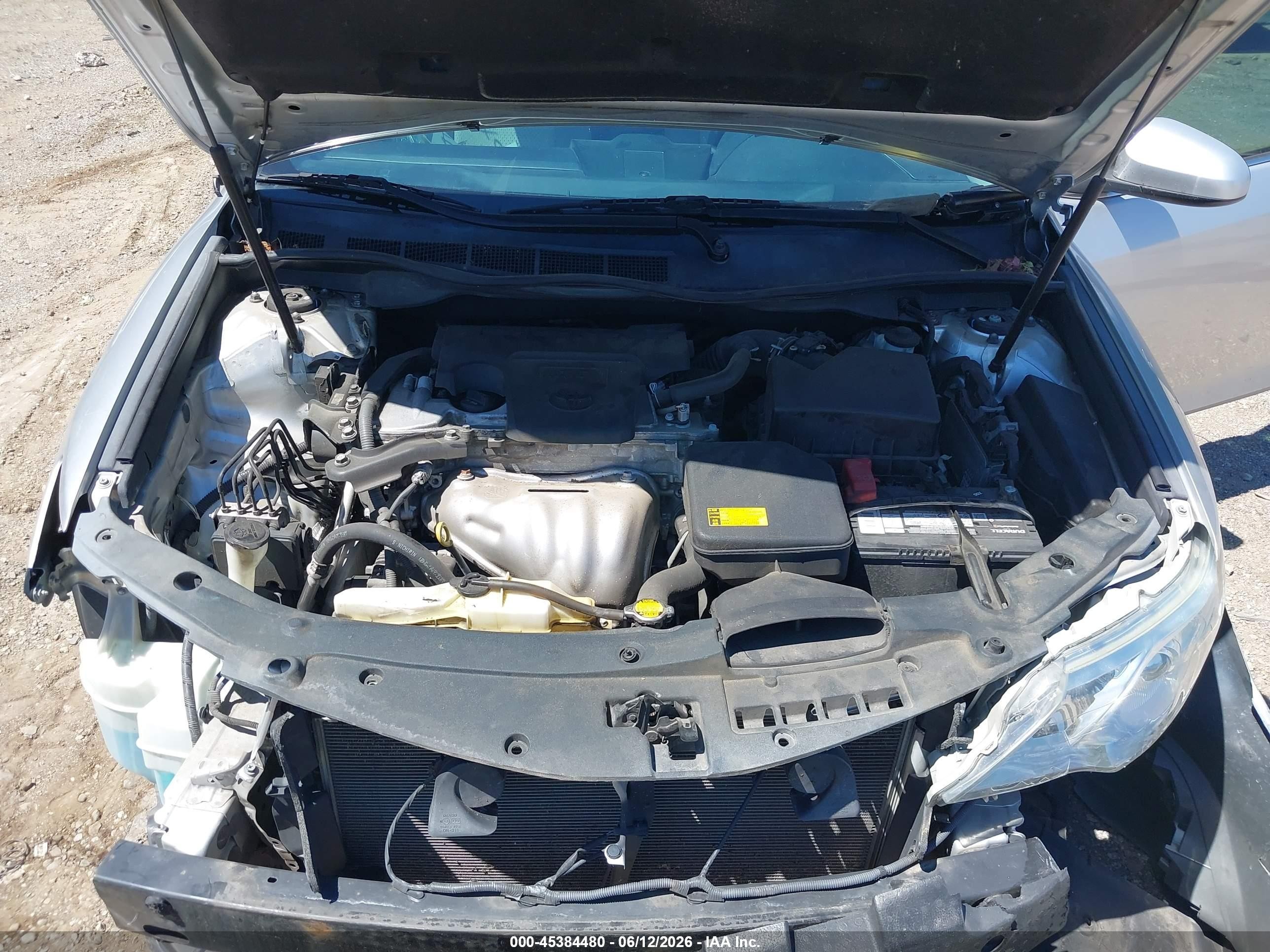 2014 Toyota Camry Le Серебряный vin: 4T1BF1FK7EU336973