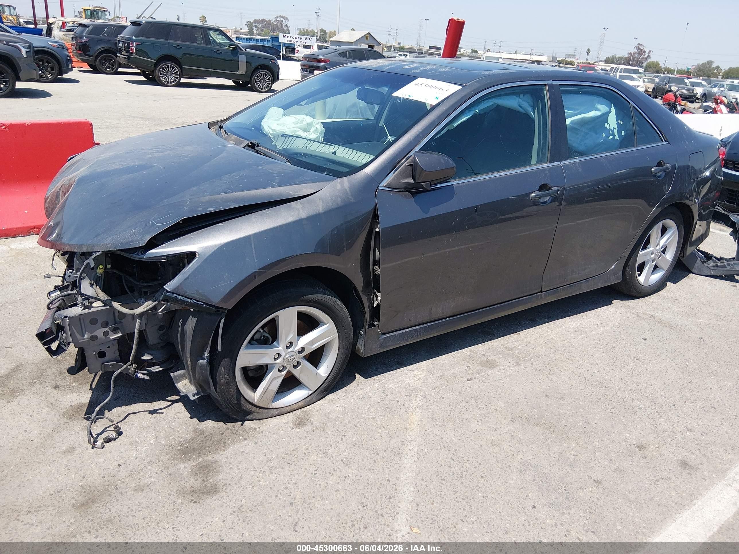 2014 Toyota Camry Se Серый vin: 4T1BF1FK7EU348430