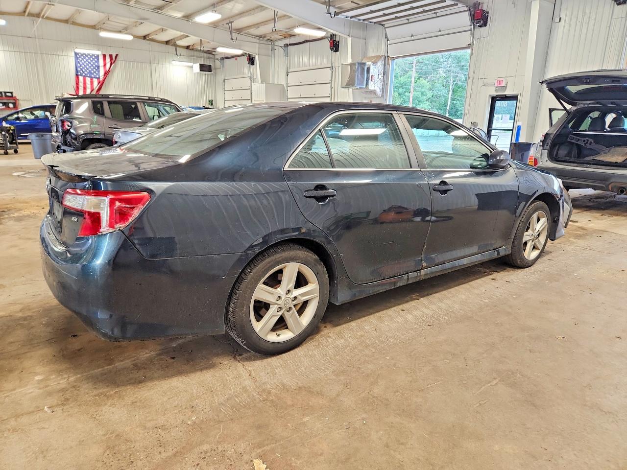 2014 Toyota Camry Se Charcoal vin: 4T1BF1FK7EU364675