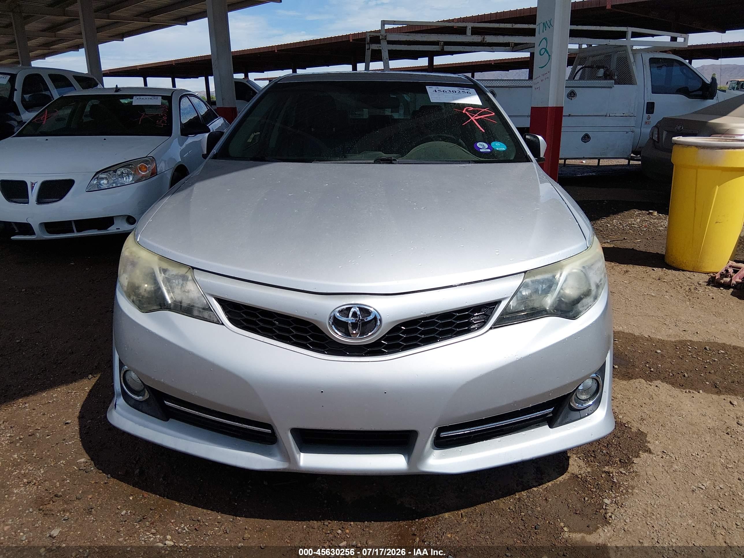 2014 Toyota Camry Se Silver vin: 4T1BF1FK7EU367964