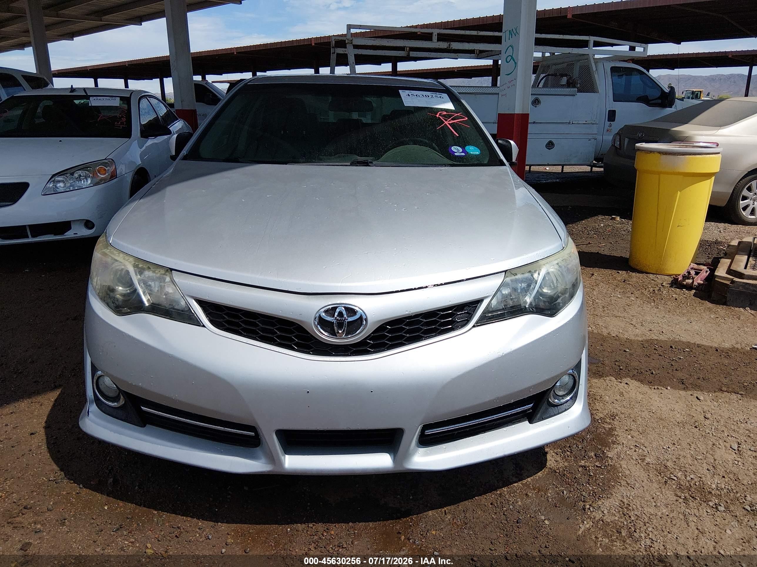 2014 Toyota Camry Se Silver vin: 4T1BF1FK7EU367964