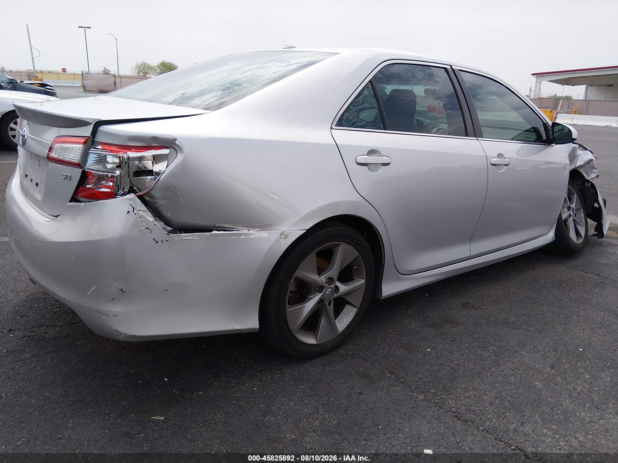 2014 Toyota Camry Se Sport Silver vin: 4T1BF1FK7EU370668