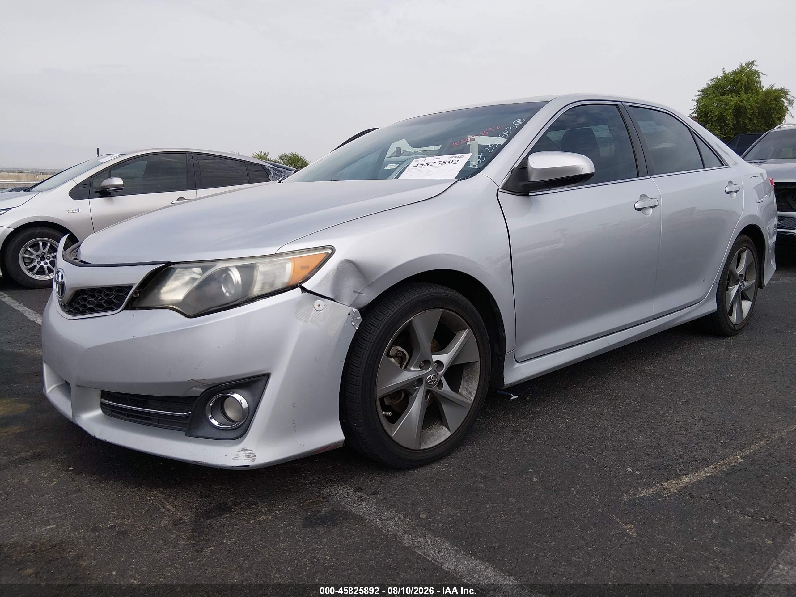2014 Toyota Camry Se Sport Silver vin: 4T1BF1FK7EU370668