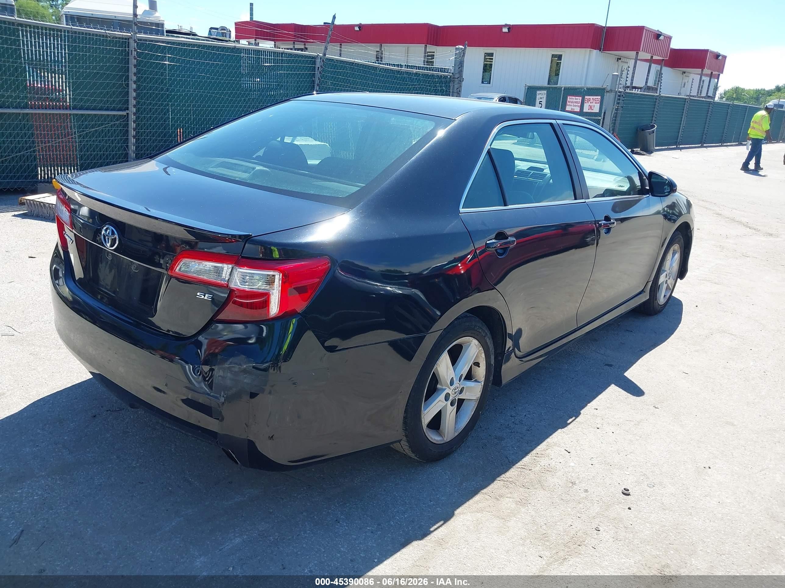 2014 Toyota Camry Se Black vin: 4T1BF1FK7EU373635