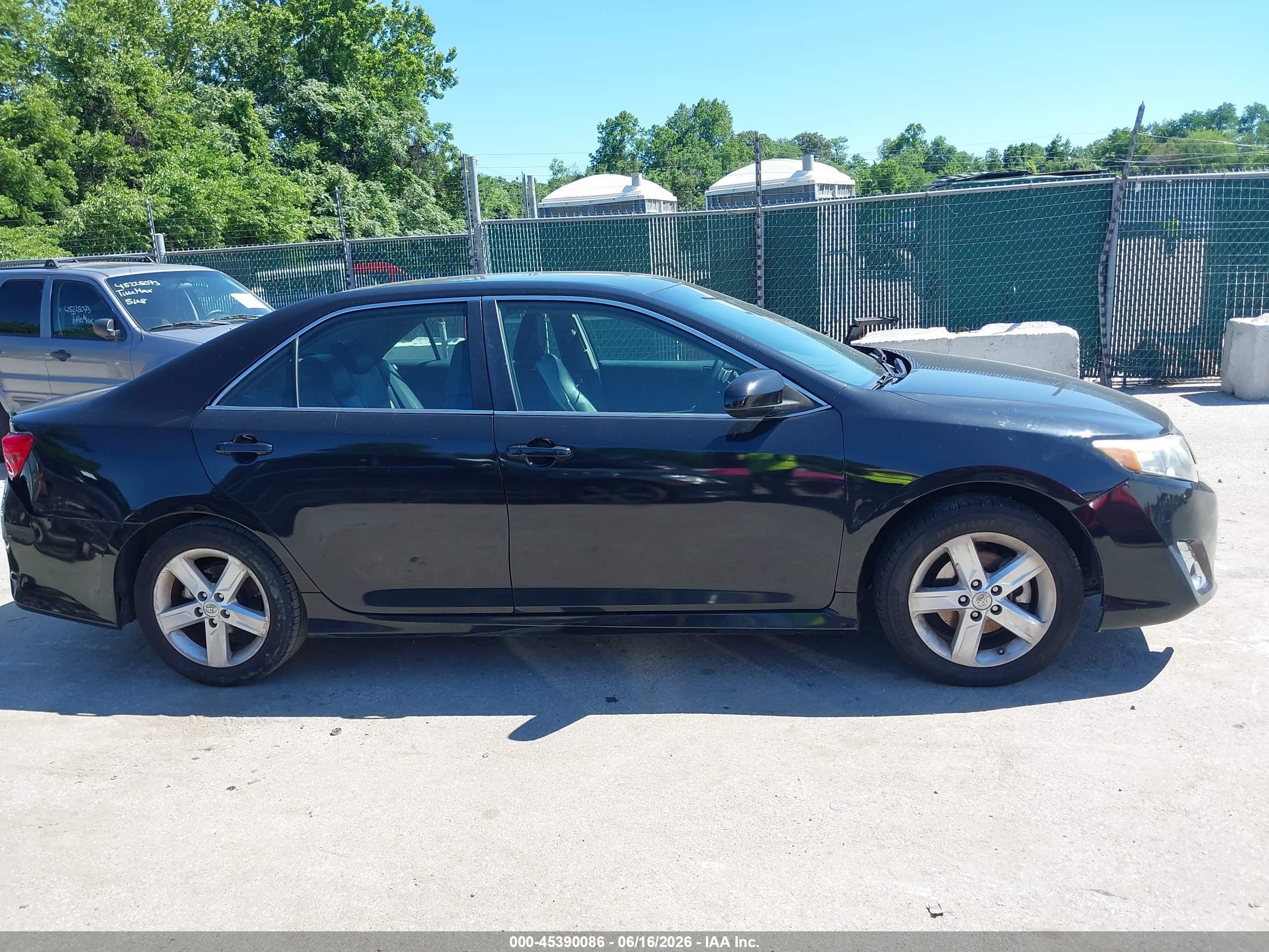 2014 Toyota Camry Se Black vin: 4T1BF1FK7EU373635