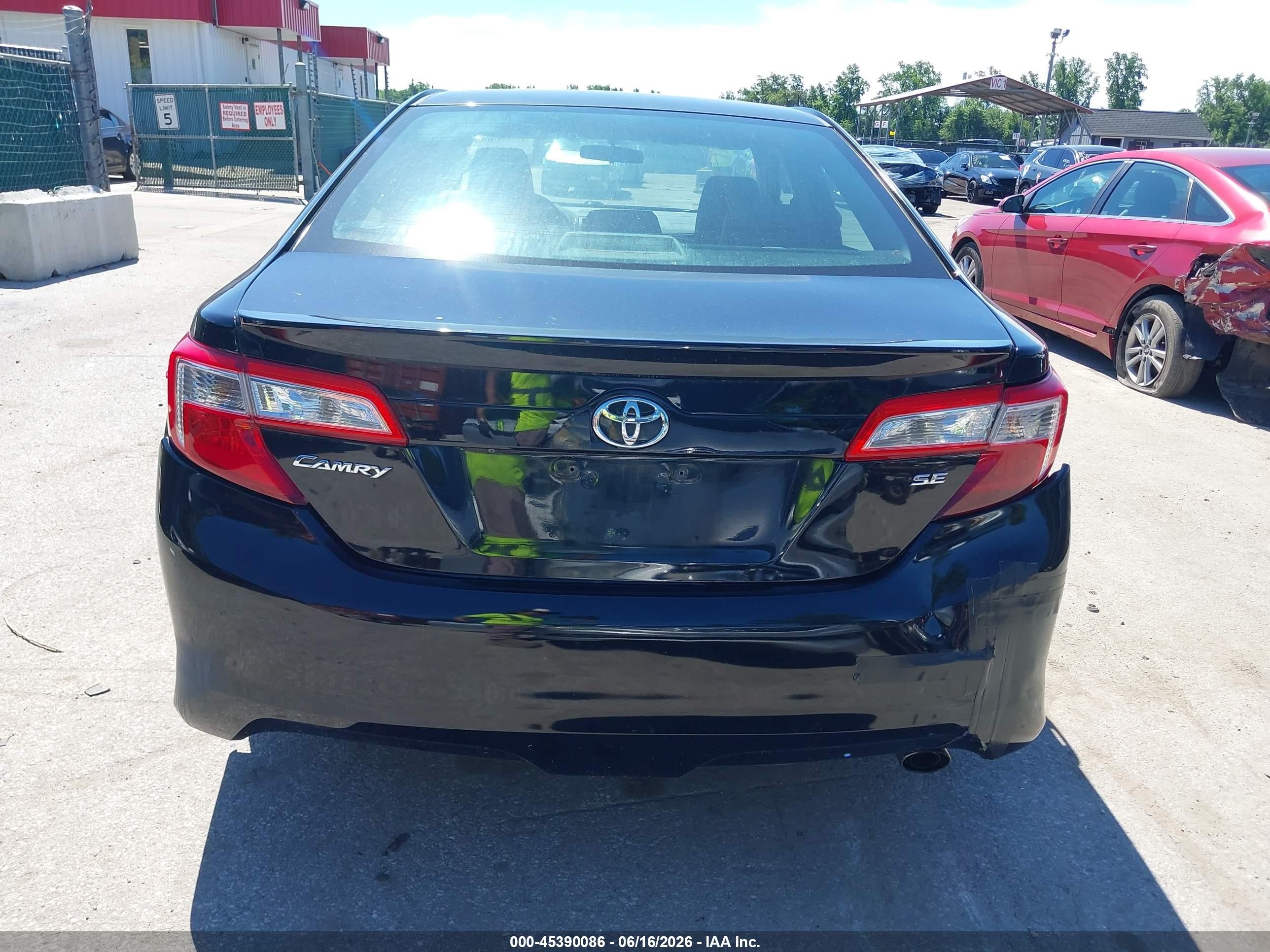 2014 Toyota Camry Se Black vin: 4T1BF1FK7EU373635
