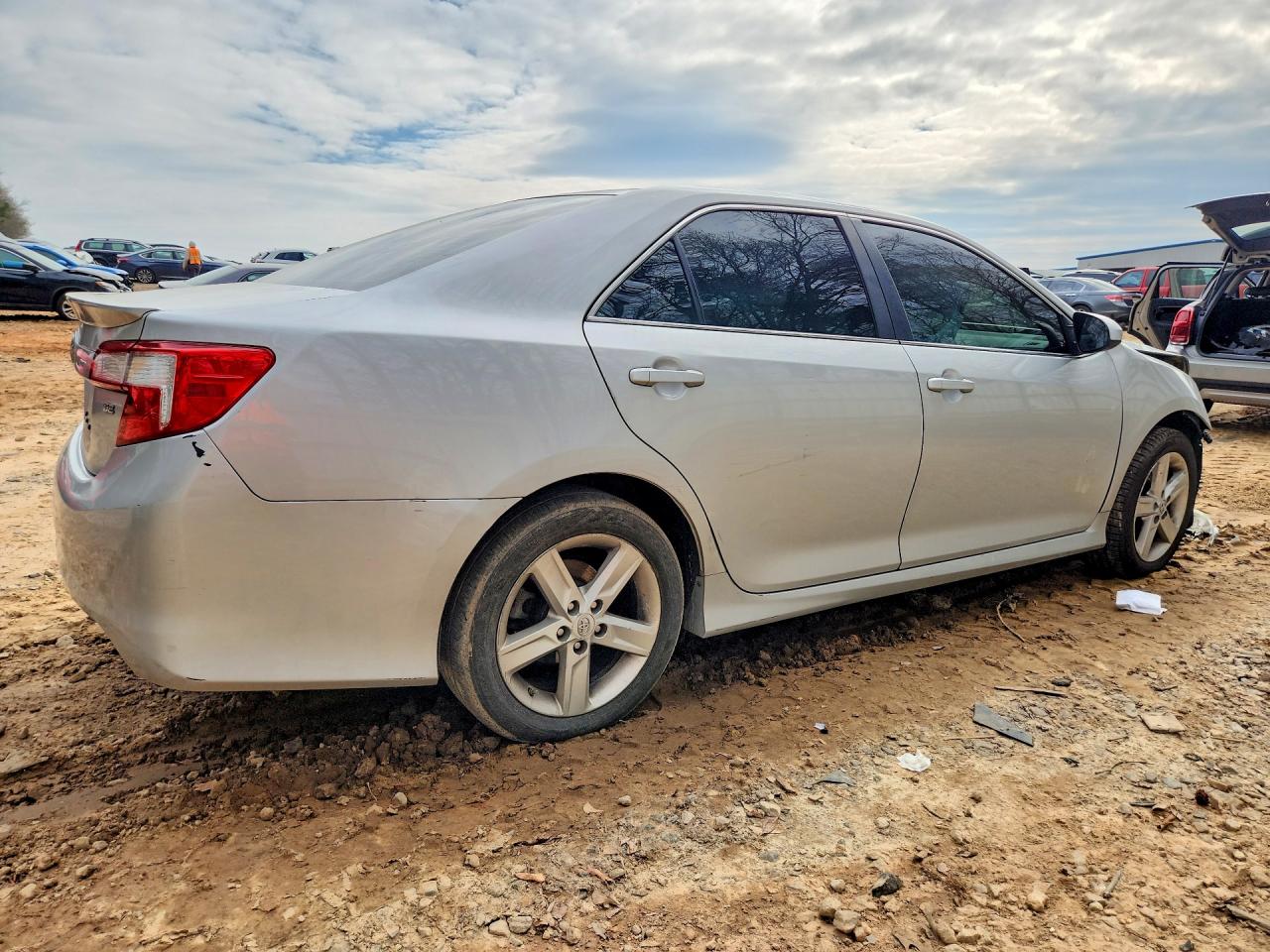 2014 Toyota Camry Se Silver vin: 4T1BF1FK7EU392699