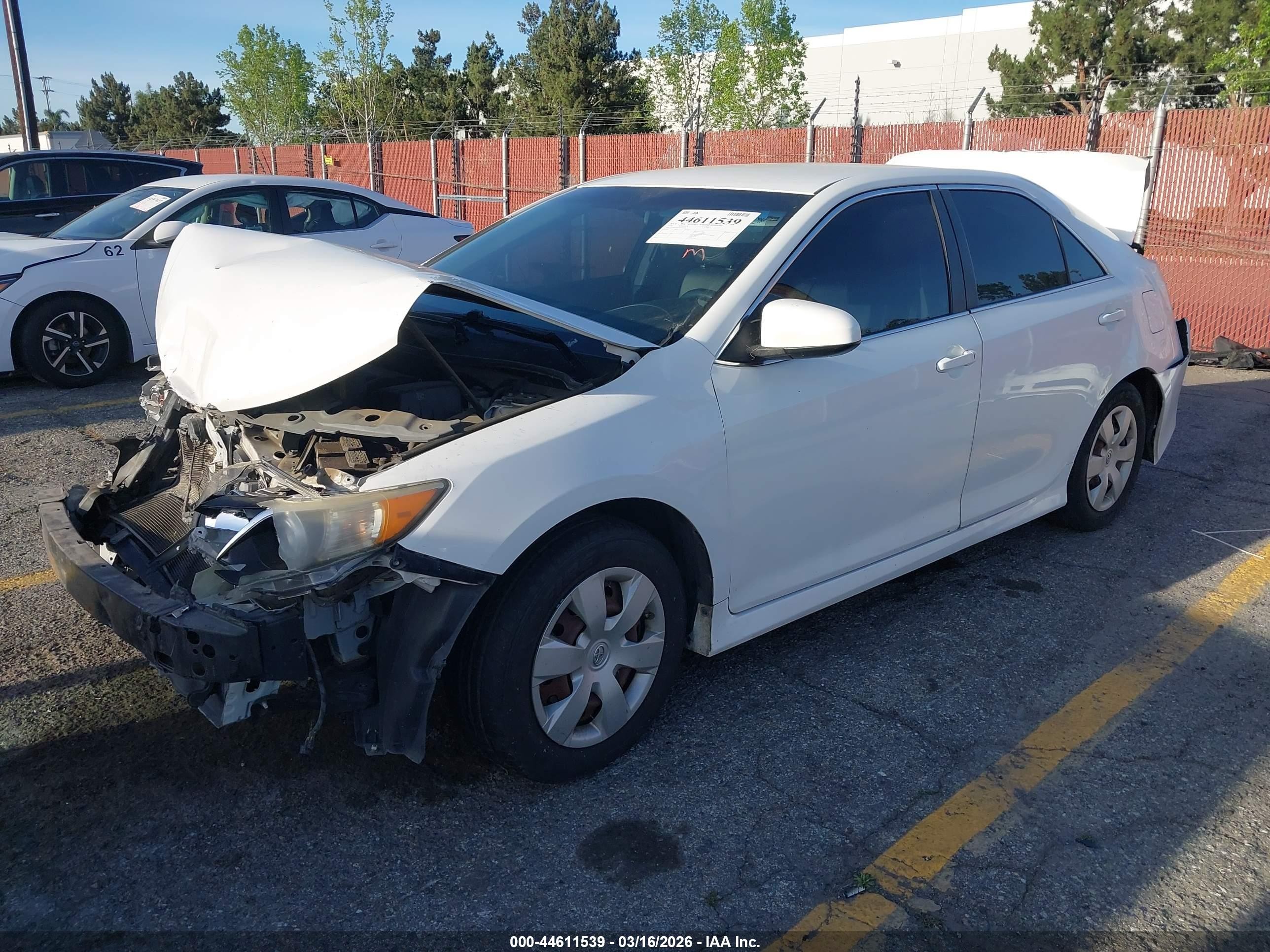 2014 Toyota Camry Se White vin: 4T1BF1FK7EU395554