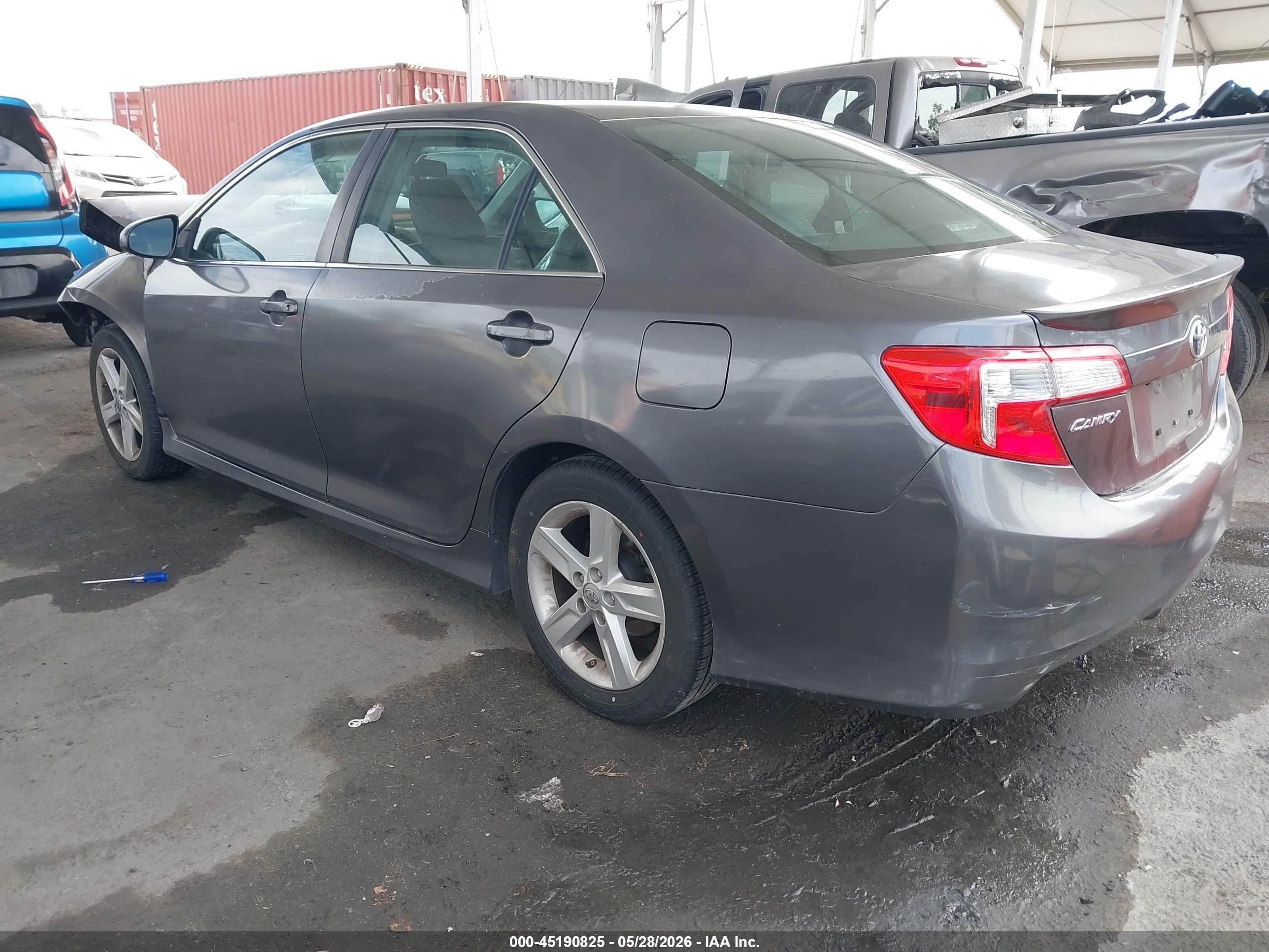 2014 Toyota Camry Se Gray vin: 4T1BF1FK7EU396395