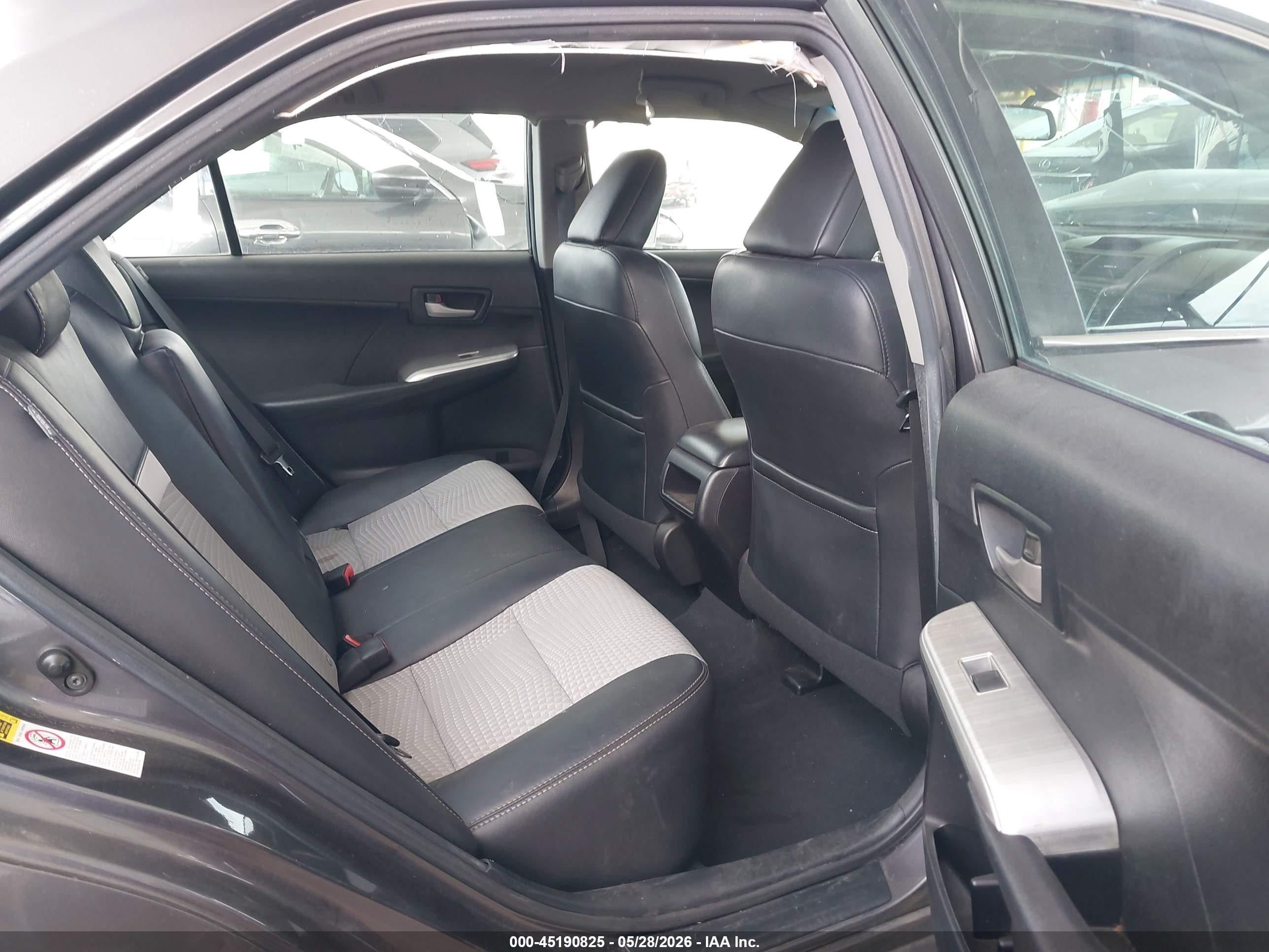 2014 Toyota Camry Se Gray vin: 4T1BF1FK7EU396395