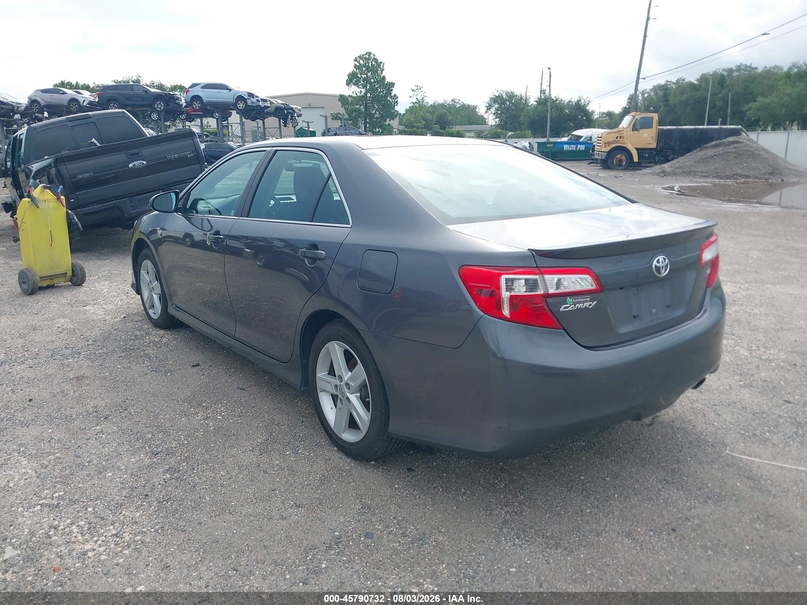 2014 Toyota Camry Se Gray vin: 4T1BF1FK7EU414670