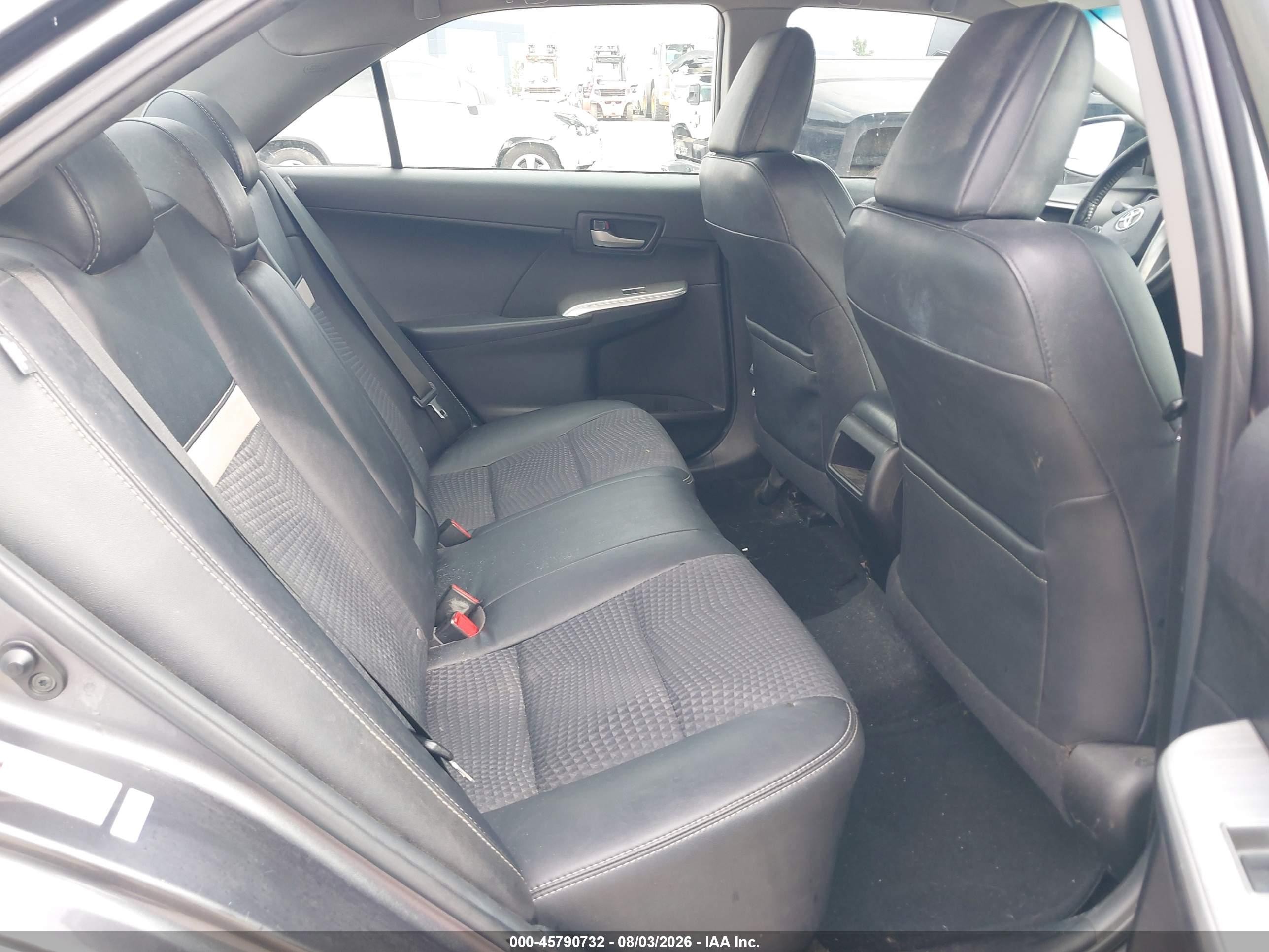 2014 Toyota Camry Se Gray vin: 4T1BF1FK7EU414670