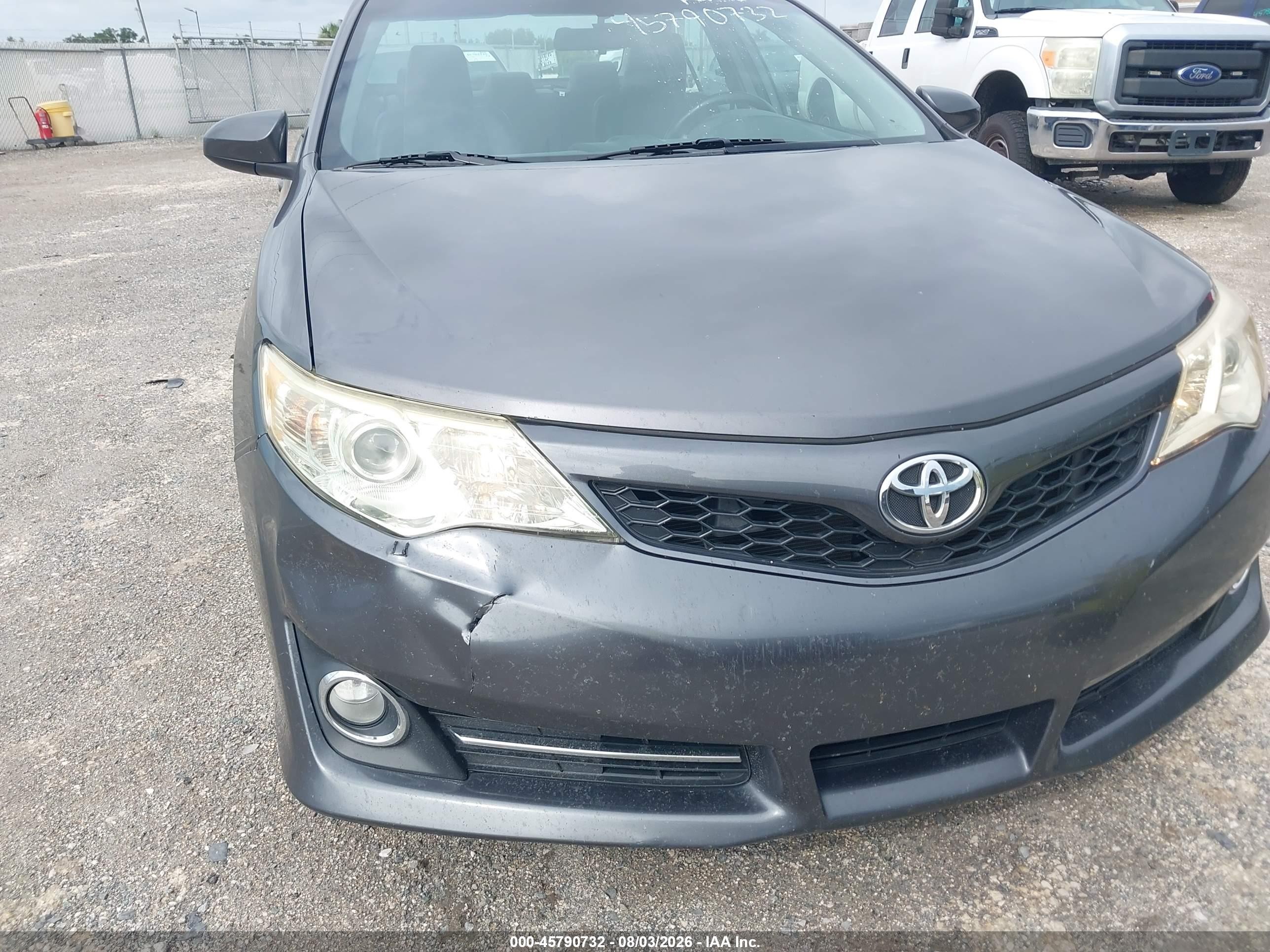 2014 Toyota Camry Se Gray vin: 4T1BF1FK7EU414670