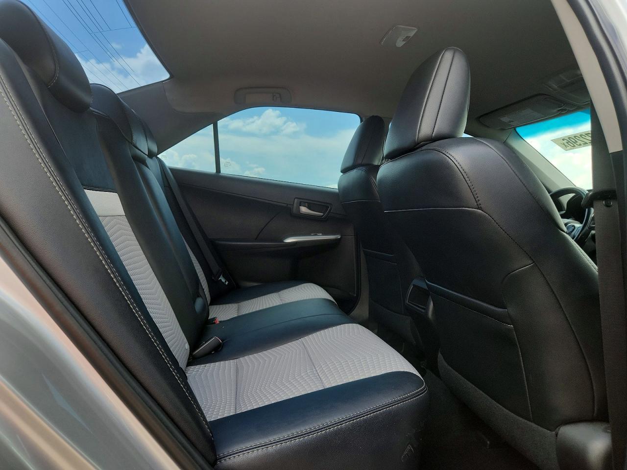 2014 Toyota Camry Se Серебряный vin: 4T1BF1FK7EU425071