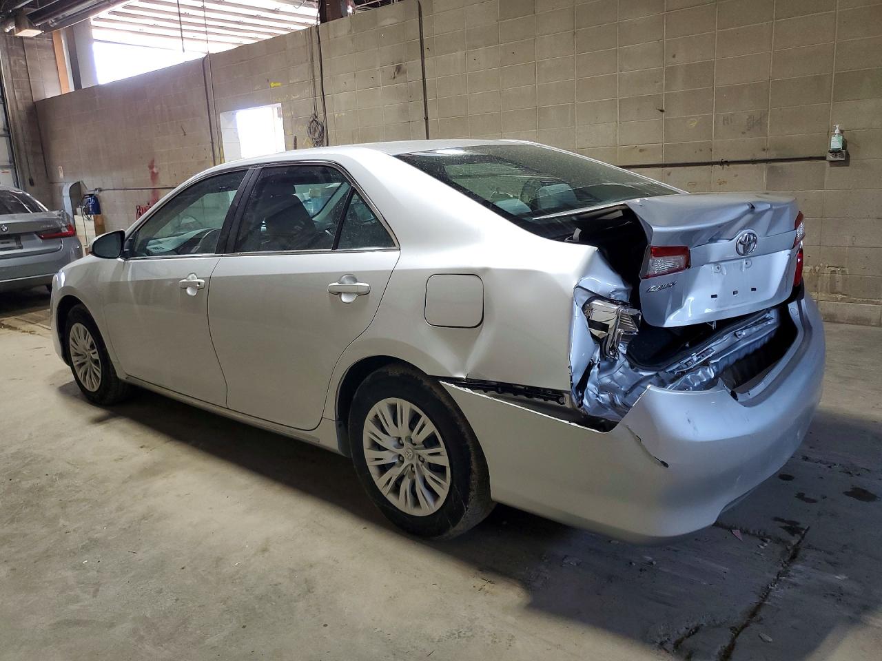 2014 Toyota Camry Le Silver vin: 4T1BF1FK7EU434322