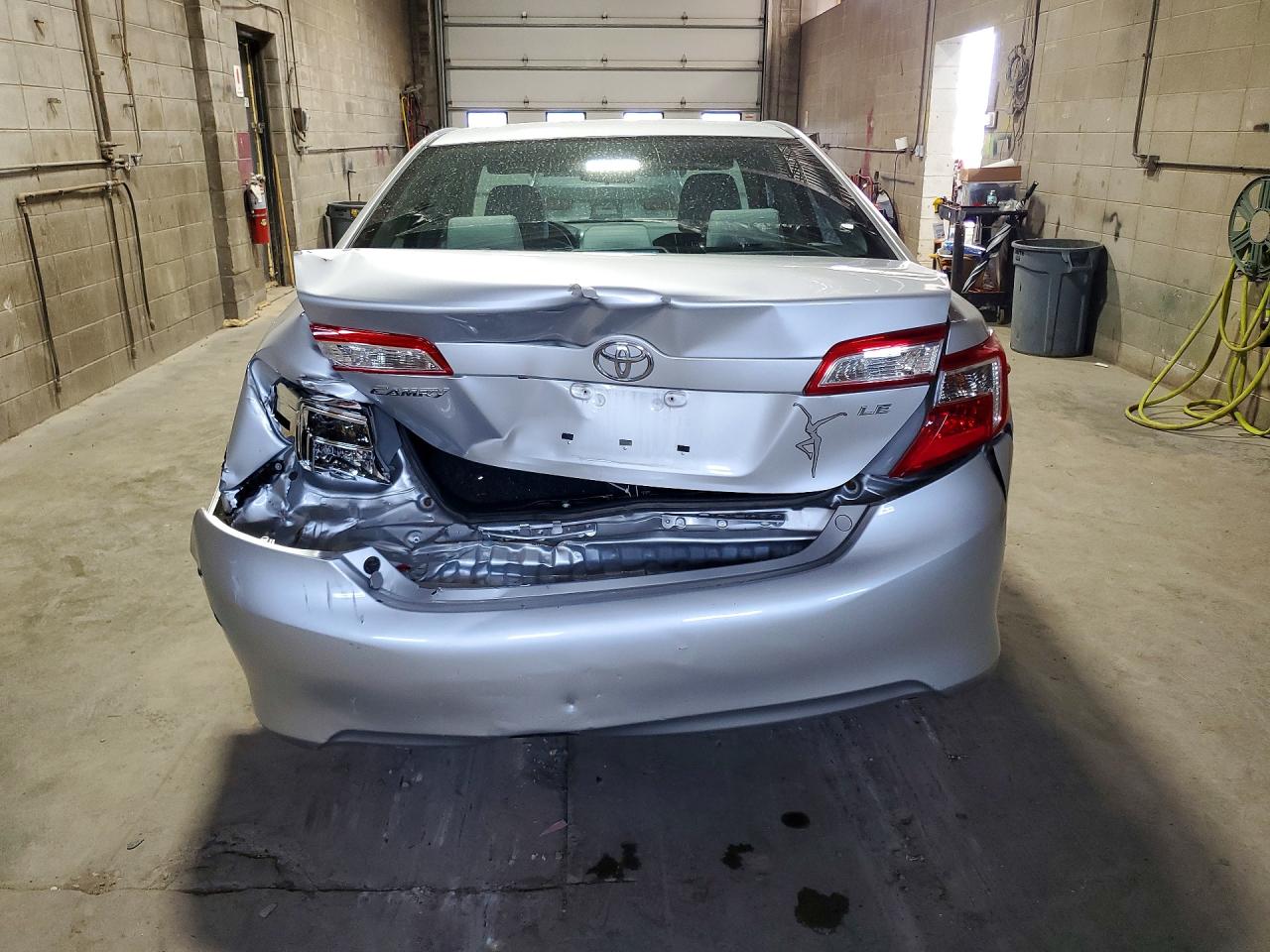 2014 Toyota Camry Le Silver vin: 4T1BF1FK7EU434322